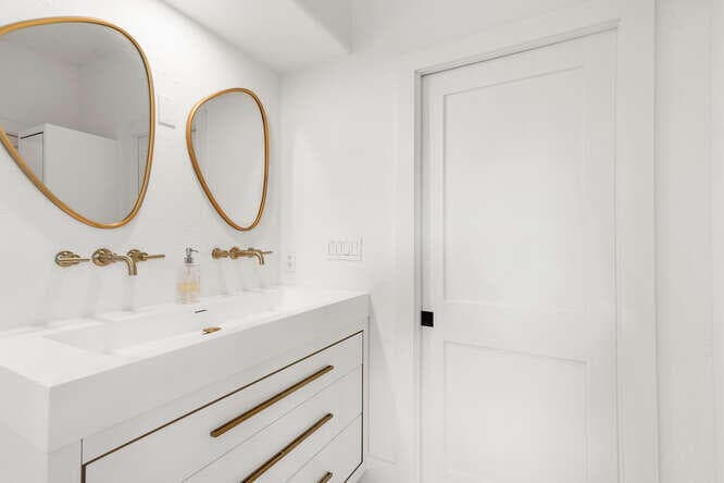 7820 Hawthorne Avenue, Miami Beach, FL 33141 — photo 18 of 52