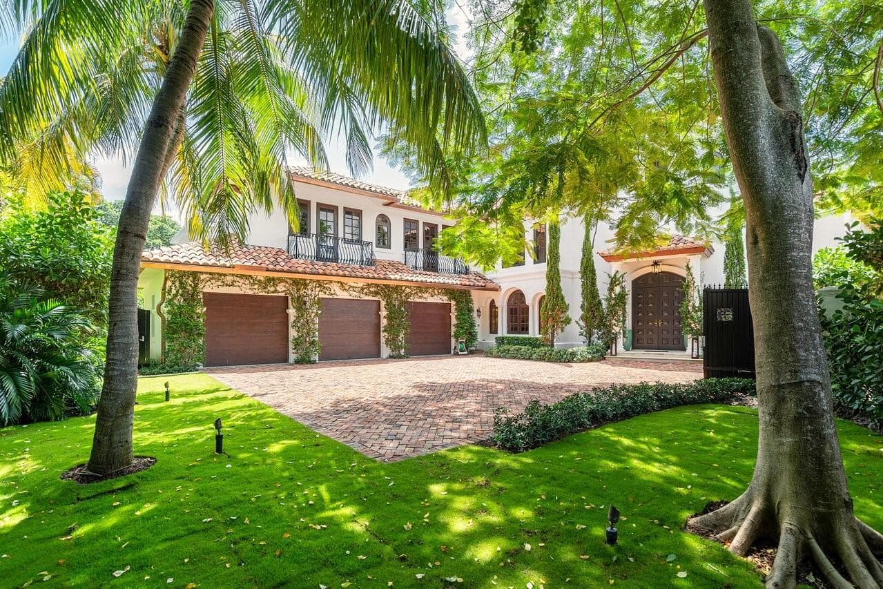 350 E Ocean Avenue, Lantana, FL 33462 — photo 1 of 71