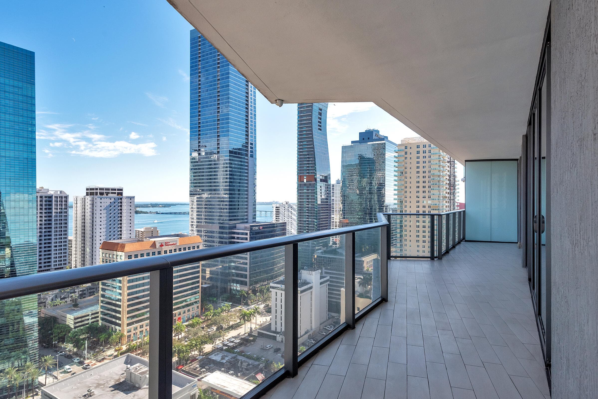 1300 S Miami Avenue 2401, Miami, FL 33130 — photo 25 of 41