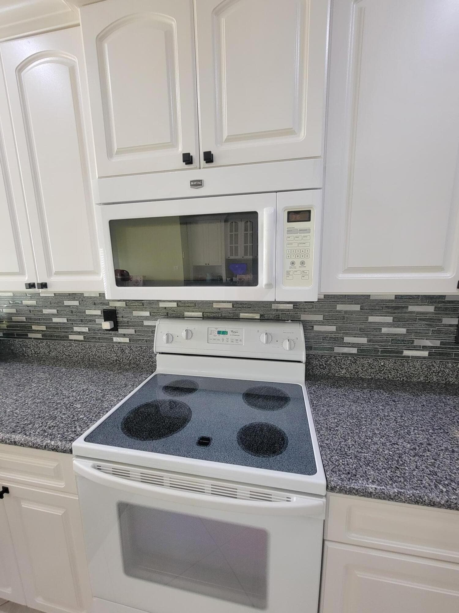 2185 SE Wild Meadow Circle, Port St. Lucie, FL 34952 — photo 11 of 86