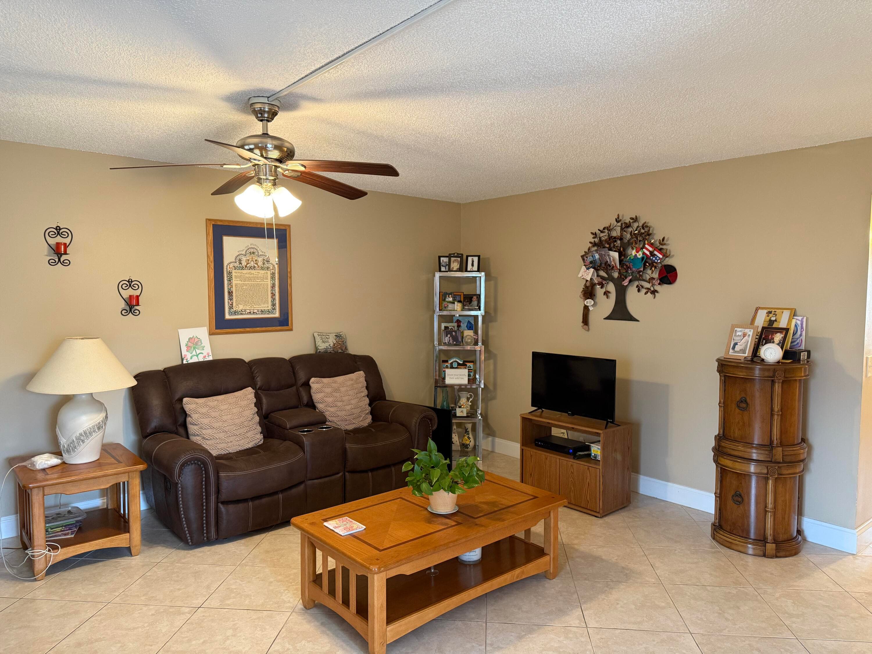 147 Burgundy D, Delray Beach, FL 33484 — photo 4 of 14