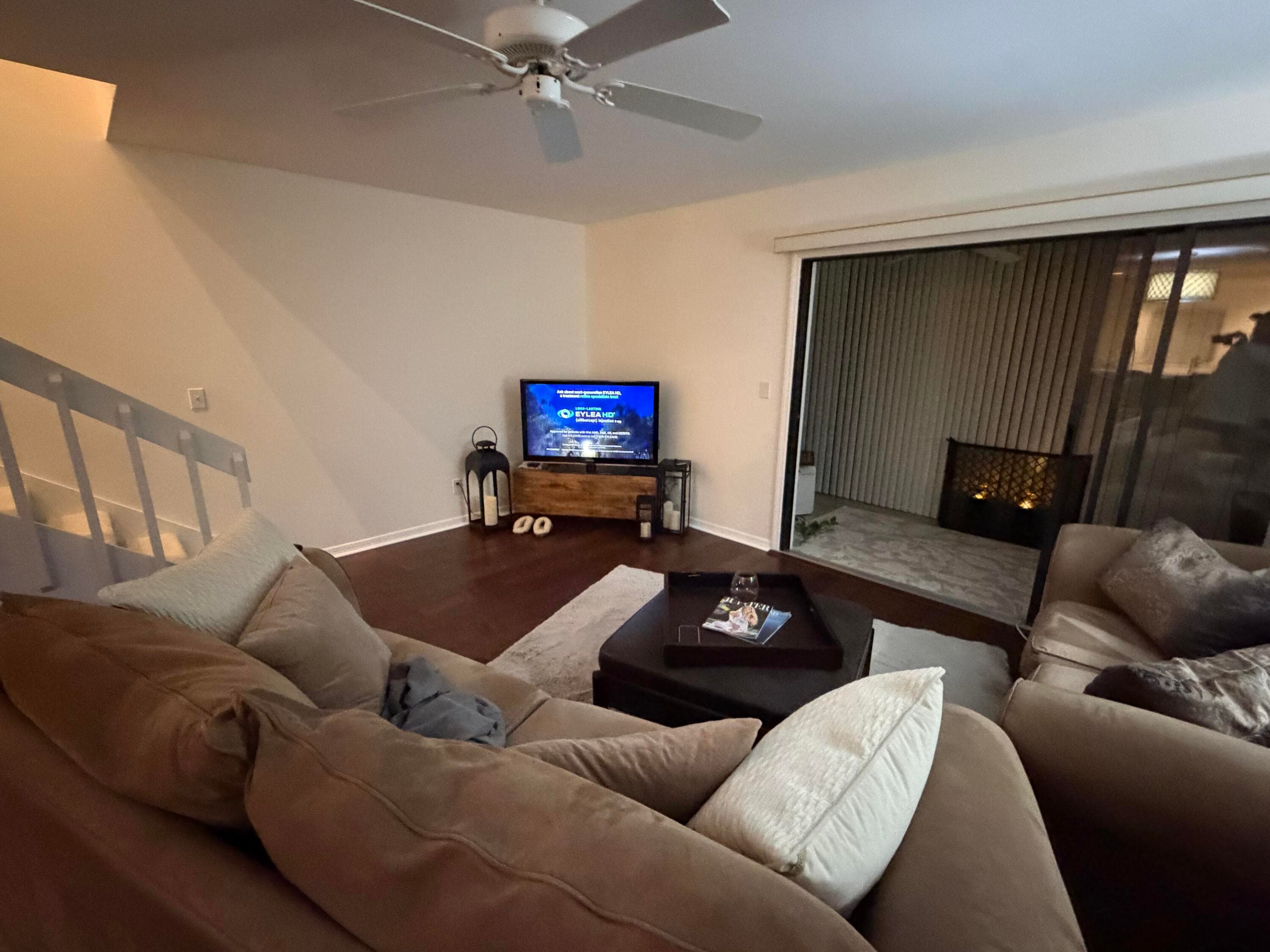6117 SE Georgetown Place, Hobe Sound, FL 33455 — photo 8 of 24