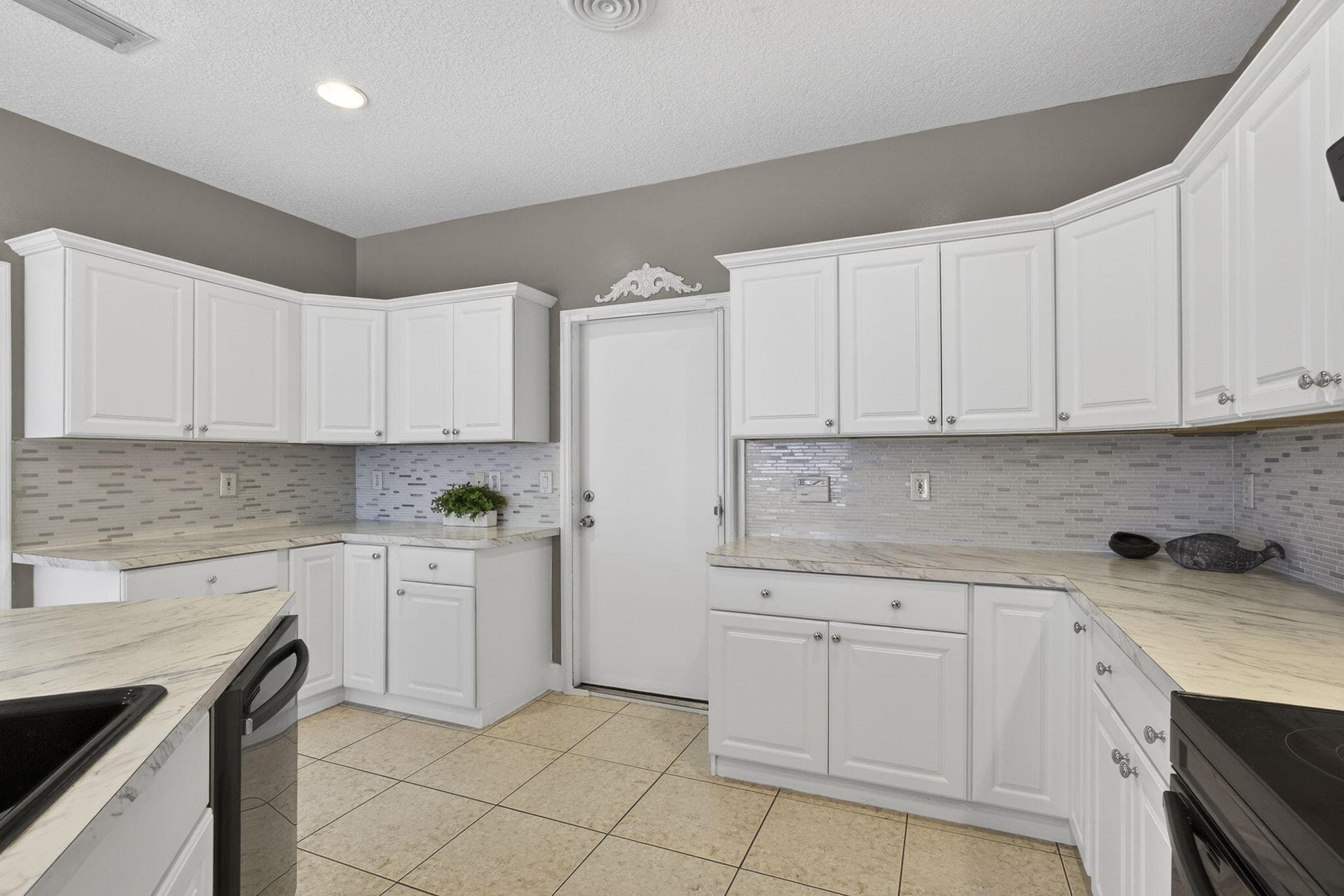 123 Fernwood Crescent, Royal Palm Beach, FL 33411 — photo 19 of 65