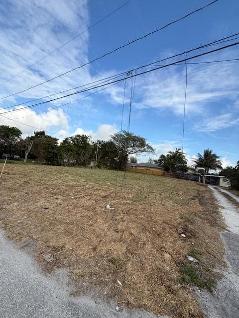4583 Diekhans Road, West Palm Beach, FL 33417 — photo 3 of 6