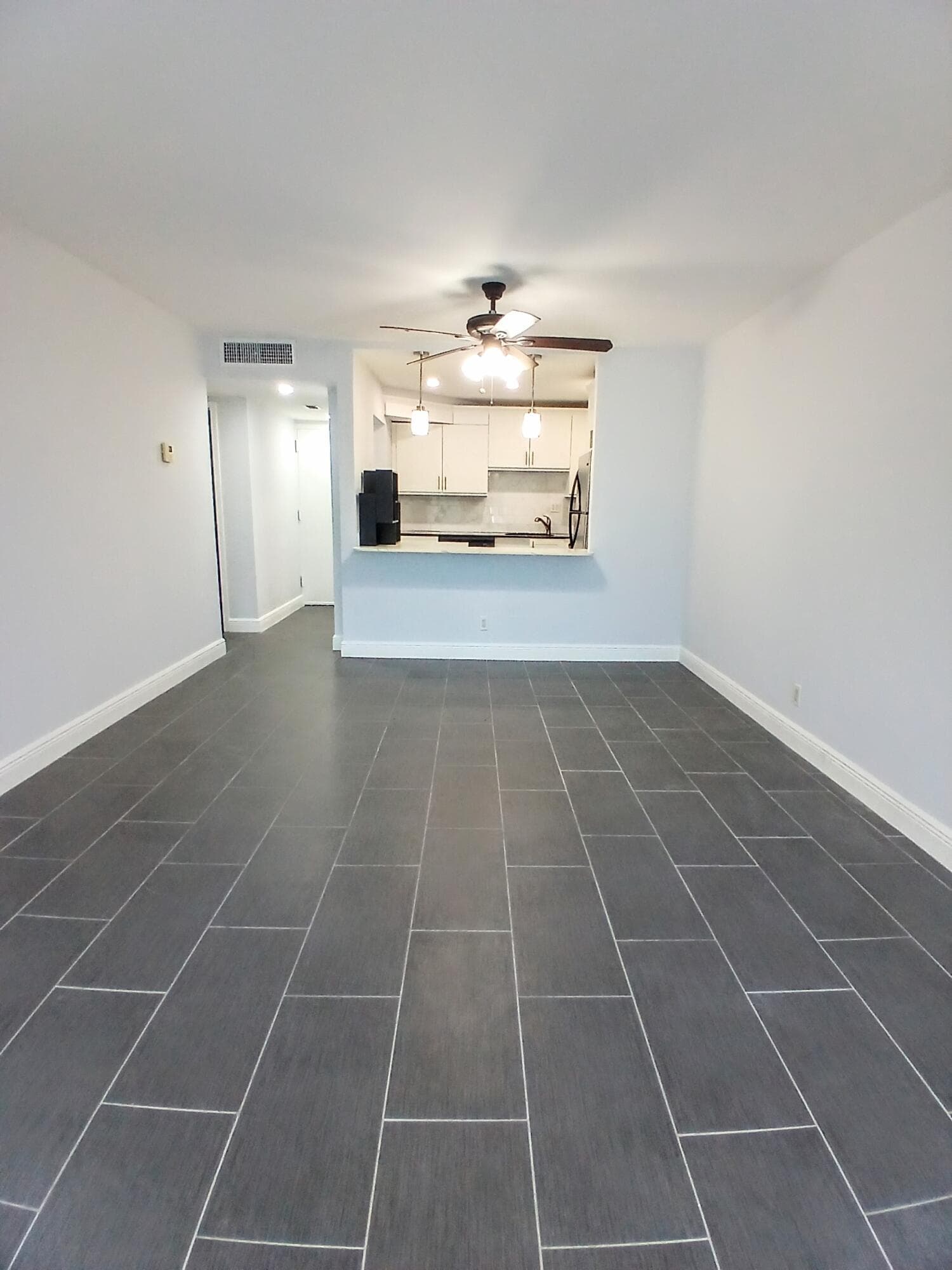 1830 Embassy Drive 303, West Palm Beach, FL 33401 — photo 1 of 20