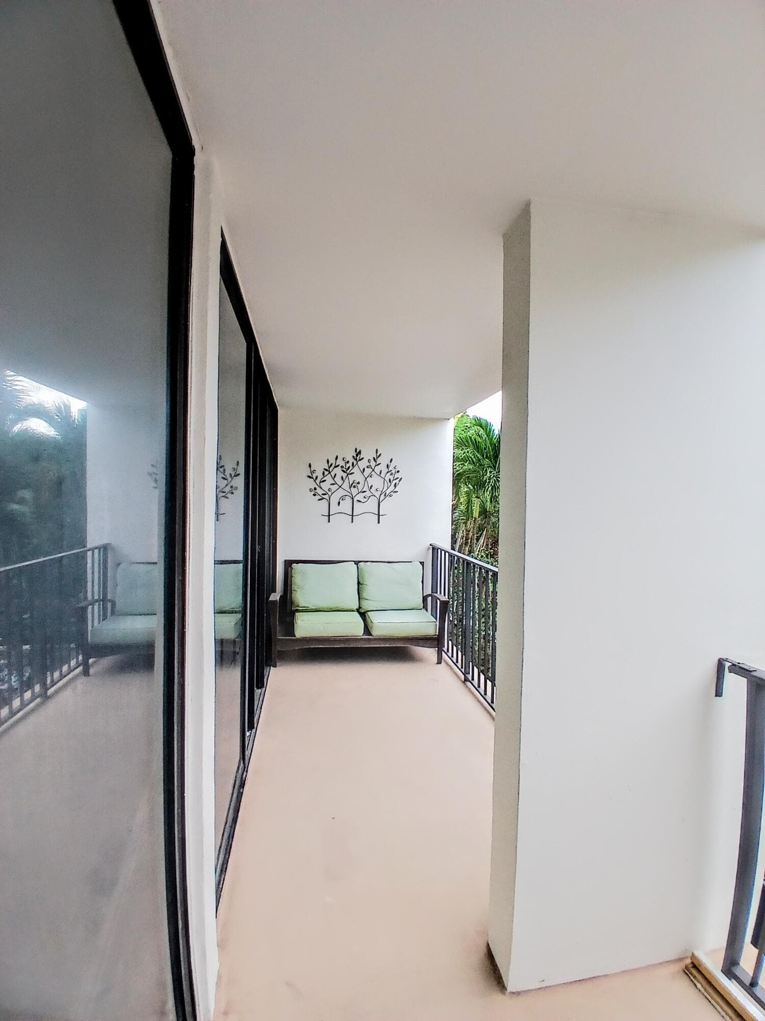 1830 Embassy Drive 303, West Palm Beach, FL 33401 — photo 15 of 20