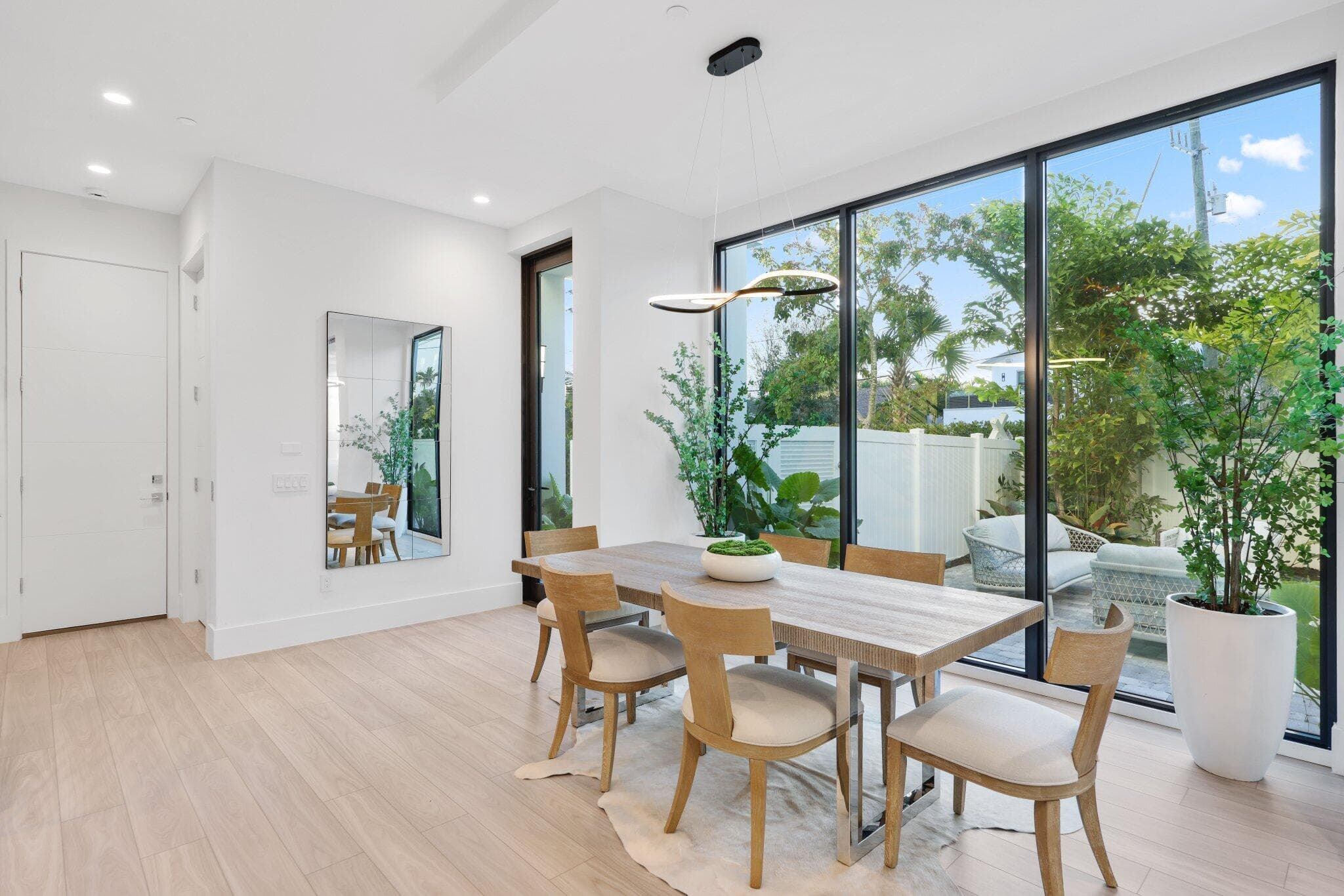 201 SE 4th Avenue, Delray Beach, FL 33483 — photo 13 of 97