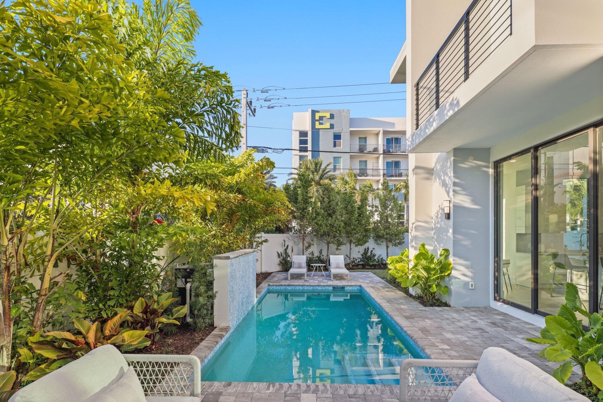 201 SE 4th Avenue, Delray Beach, FL 33483 — photo 16 of 97