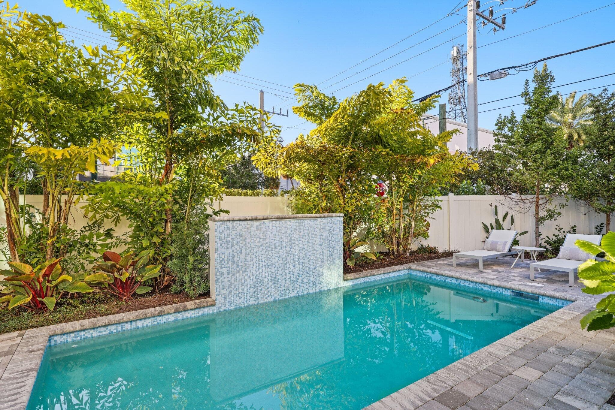 201 SE 4th Avenue, Delray Beach, FL 33483 — photo 18 of 97