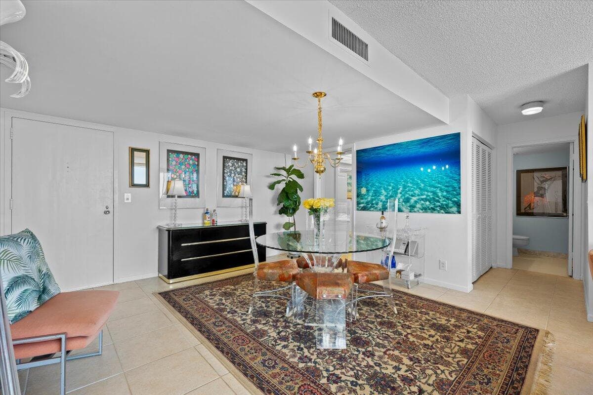 2400 Presidential Way 1005, West Palm Beach, FL 33401 — photo 11 of 38