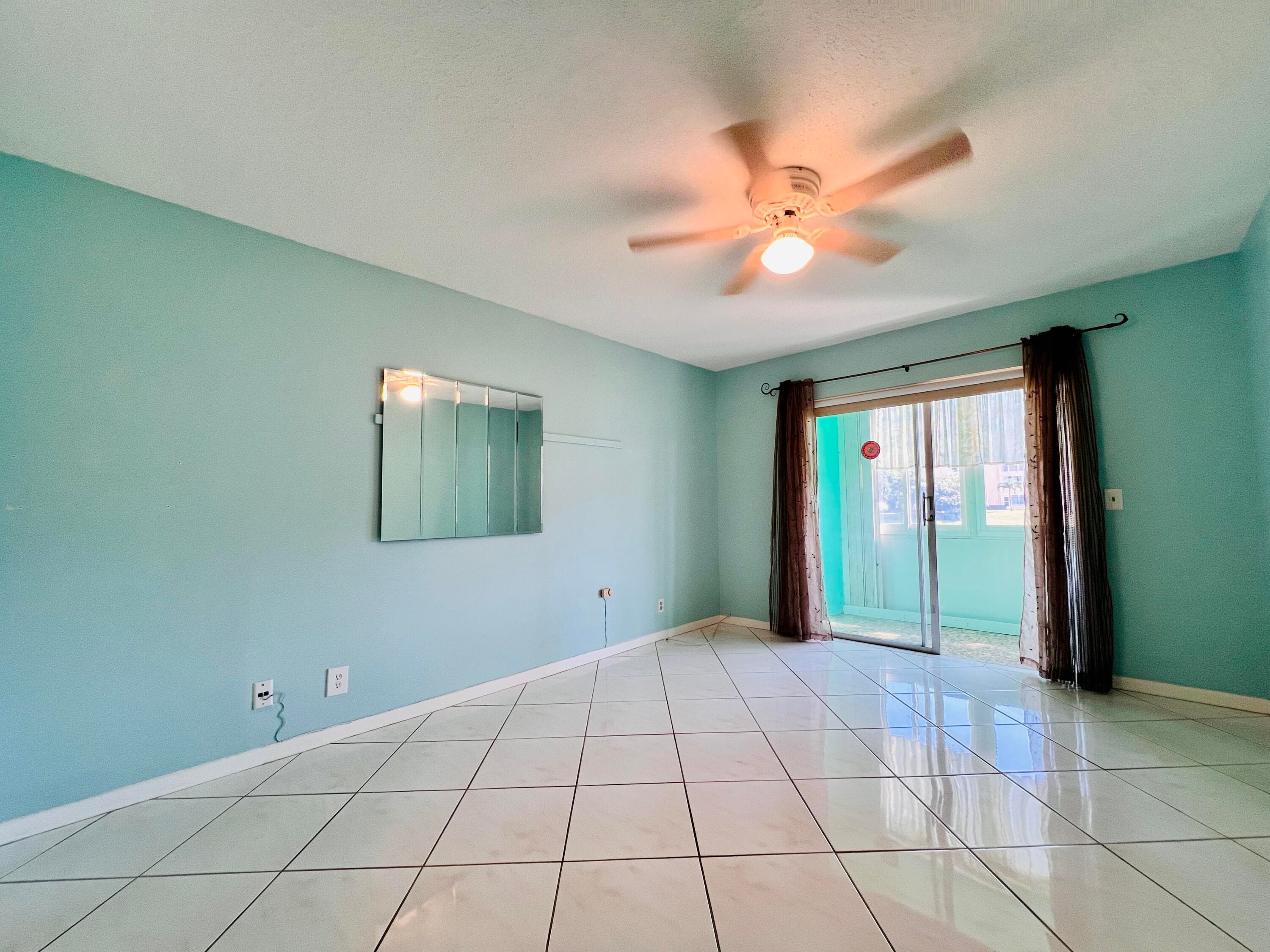 110 Wellington B, West Palm Beach, FL 33417 — photo 5 of 20