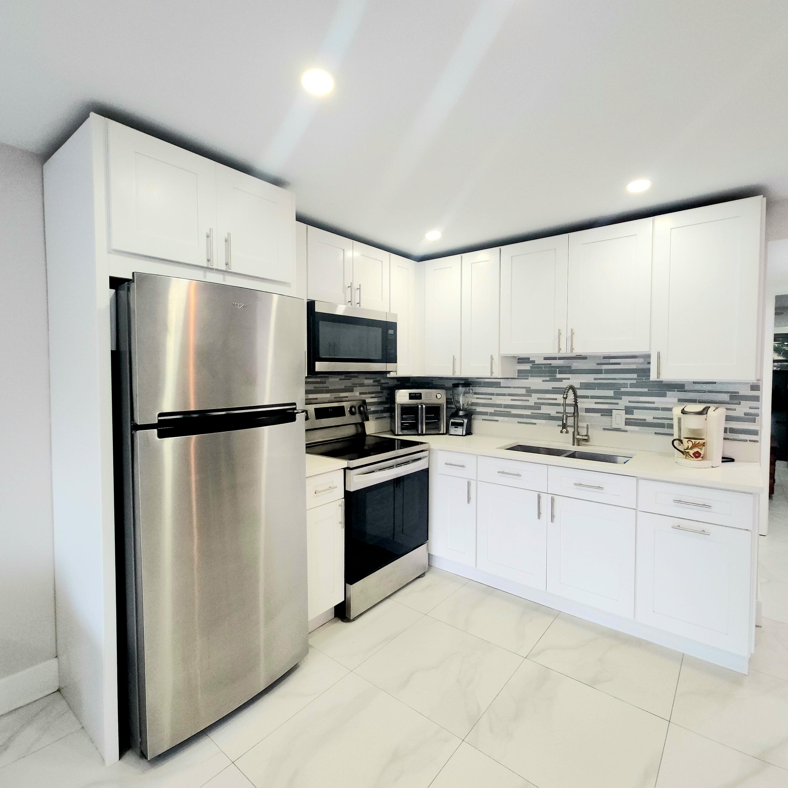 167 Sussex I, West Palm Beach, FL 33417 — photo 1 of 35