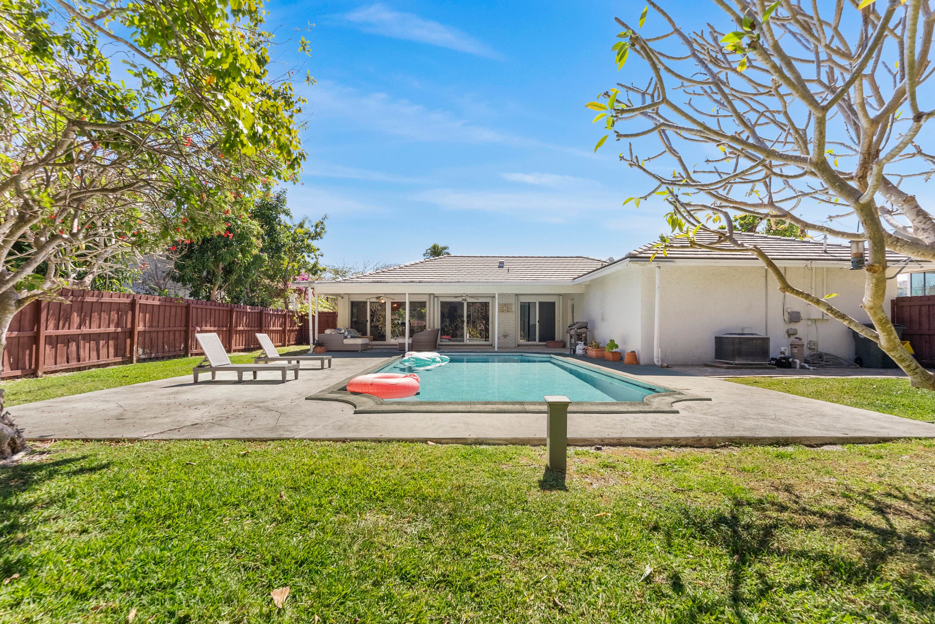 401 NE 10th Ter Terrace, Boca Raton, FL 33432 — photo 33 of 46