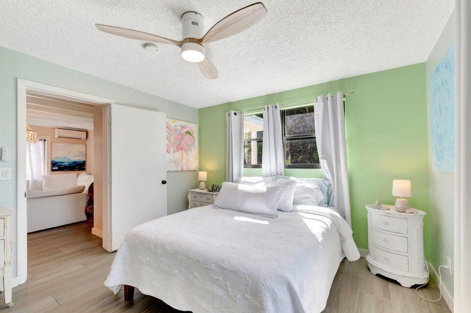 237 SW 3rd Avenue, Delray Beach, FL 33444 — photo 24 of 37