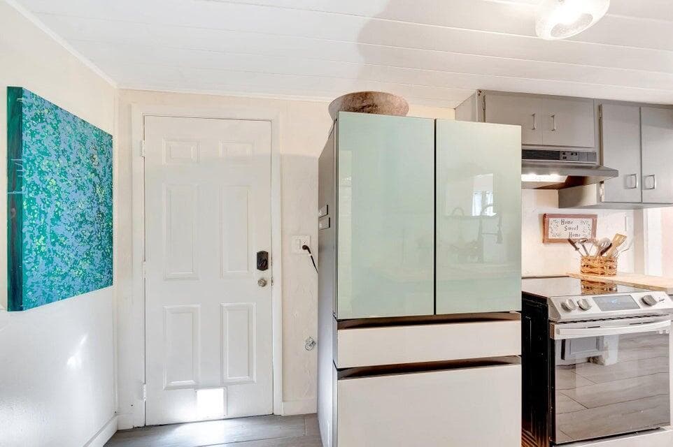 237 SW 3rd Avenue, Delray Beach, FL 33444 — photo 29 of 37