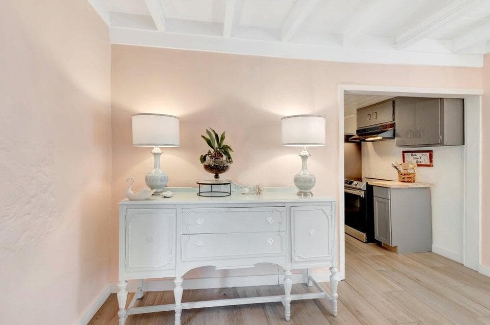 237 SW 3rd Avenue, Delray Beach, FL 33444 — photo 14 of 37