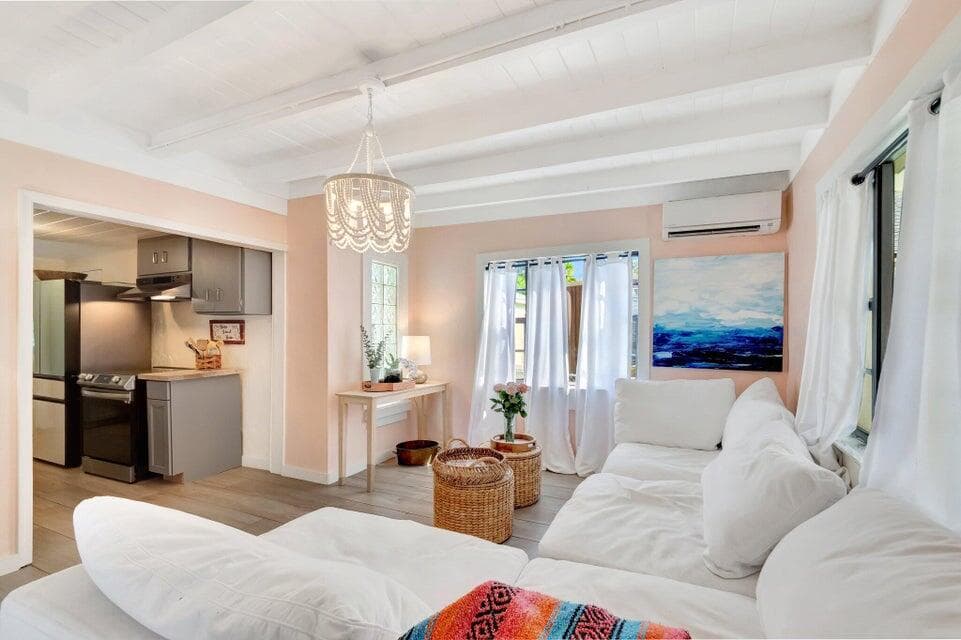 237 SW 3rd Avenue, Delray Beach, FL 33444 — photo 9 of 37