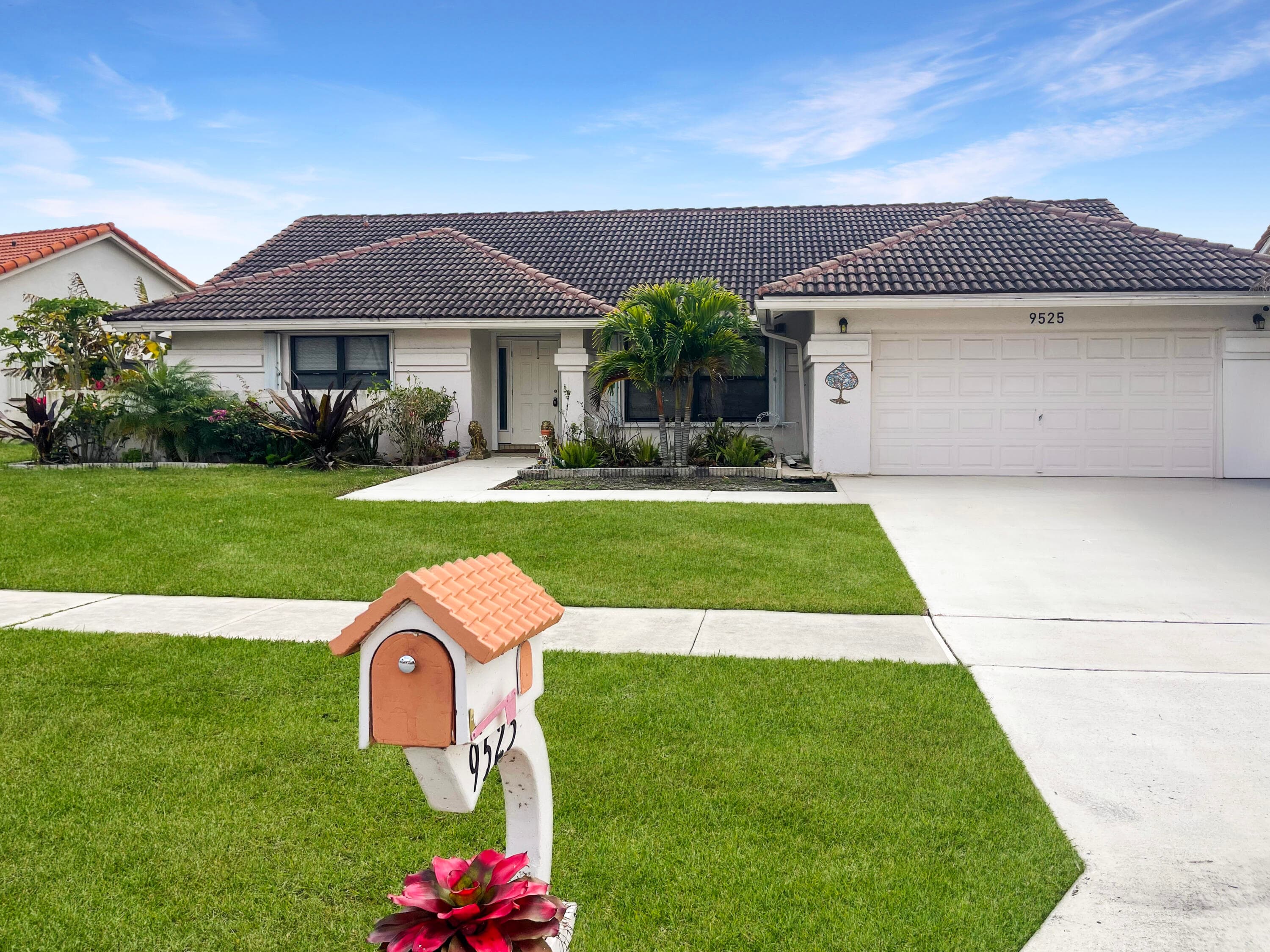 9525 El Clair Ranch Road, Boynton Beach, FL 33437 — photo 1 of 6