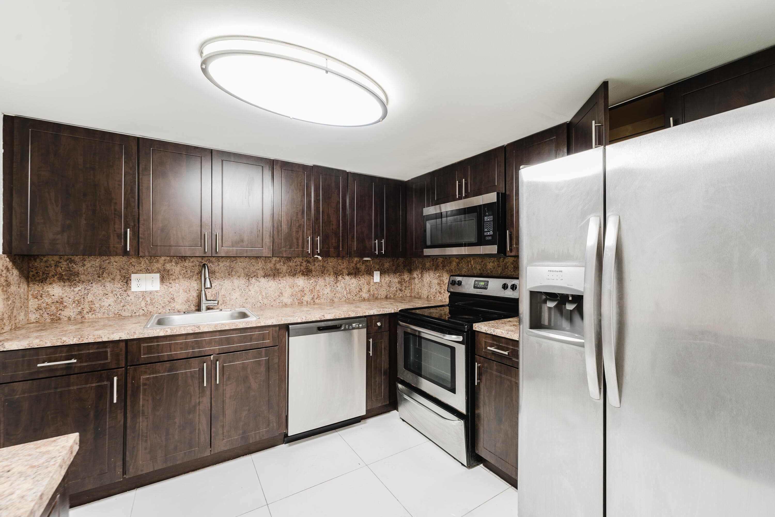 606 NW 13th Street 23, Boca Raton, FL 33486 — photo 12 of 37
