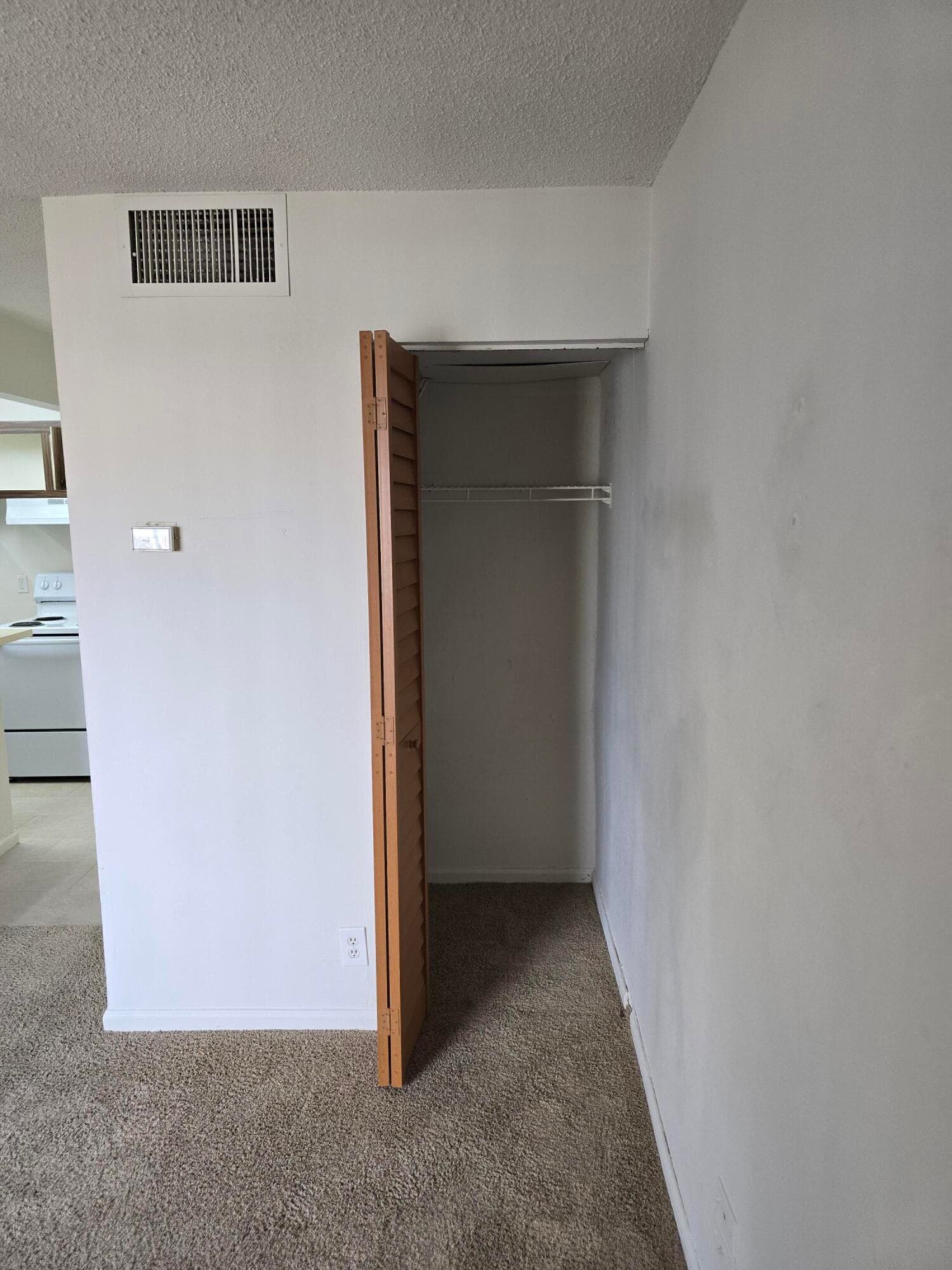 1500 N Congress Avenue A104, West Palm Beach, FL 33401 — photo 2 of 12