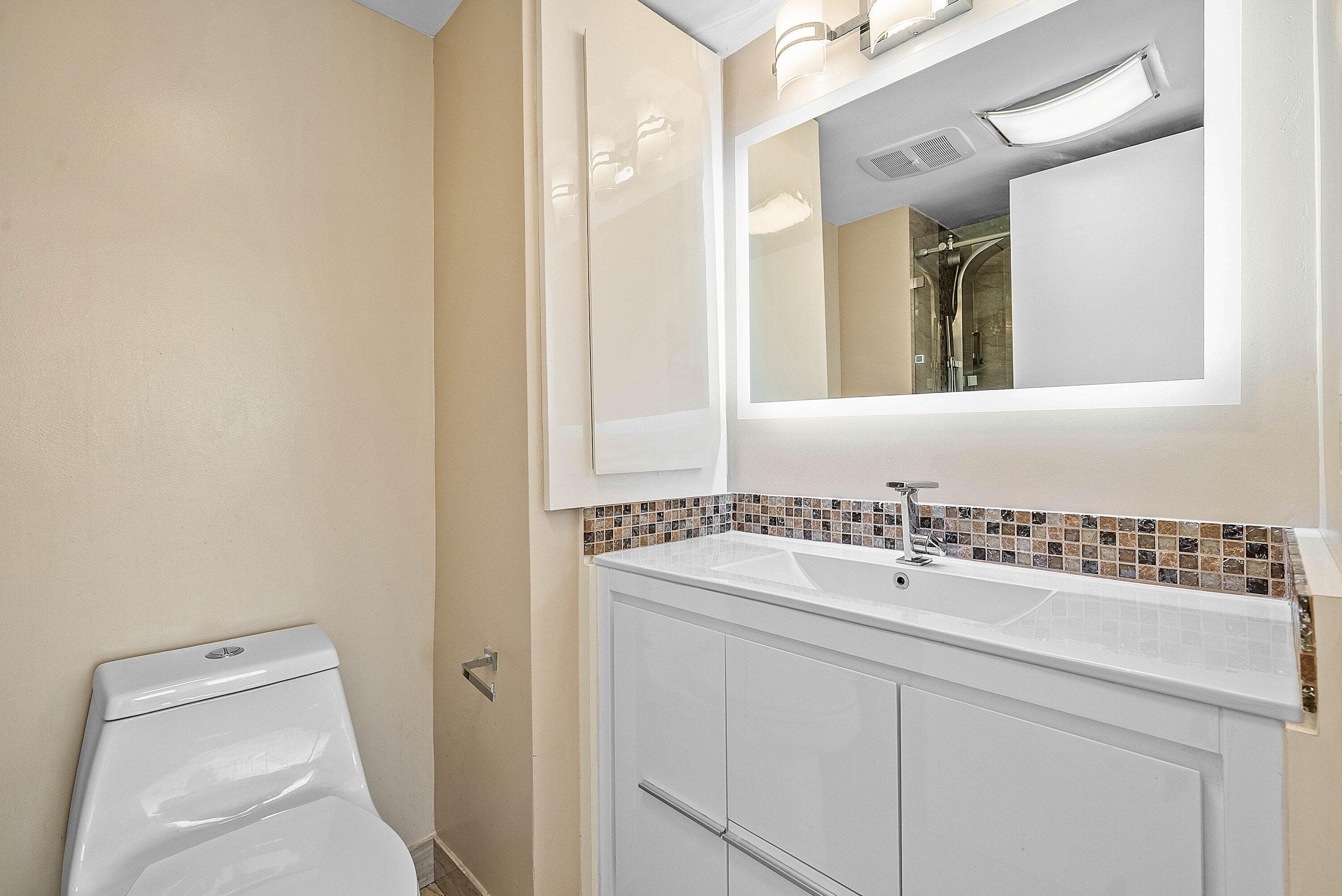 3301 S Ocean Boulevard 207, Highland Beach, FL 33487 — photo 29 of 68
