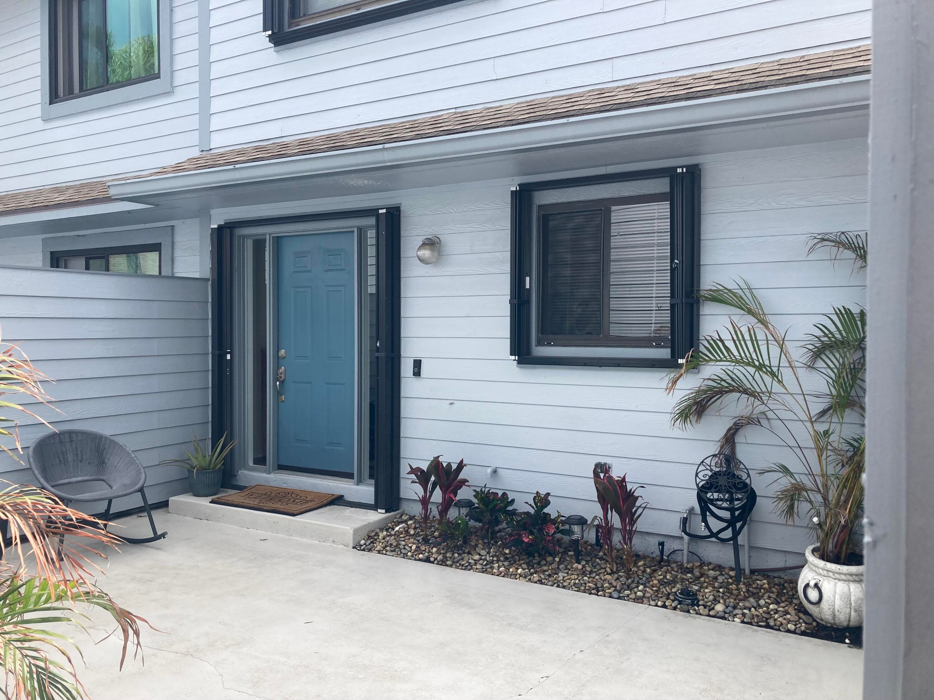 6117 SE Georgetown Place, Hobe Sound, FL 33455 — photo 3 of 24