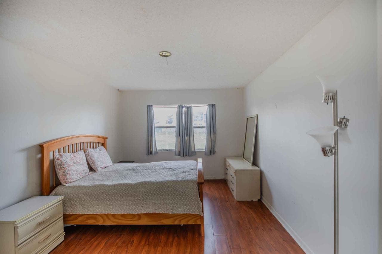 9041 Sunrise Lakes Boulevard 111, Sunrise, FL 33322 — photo 16 of 18
