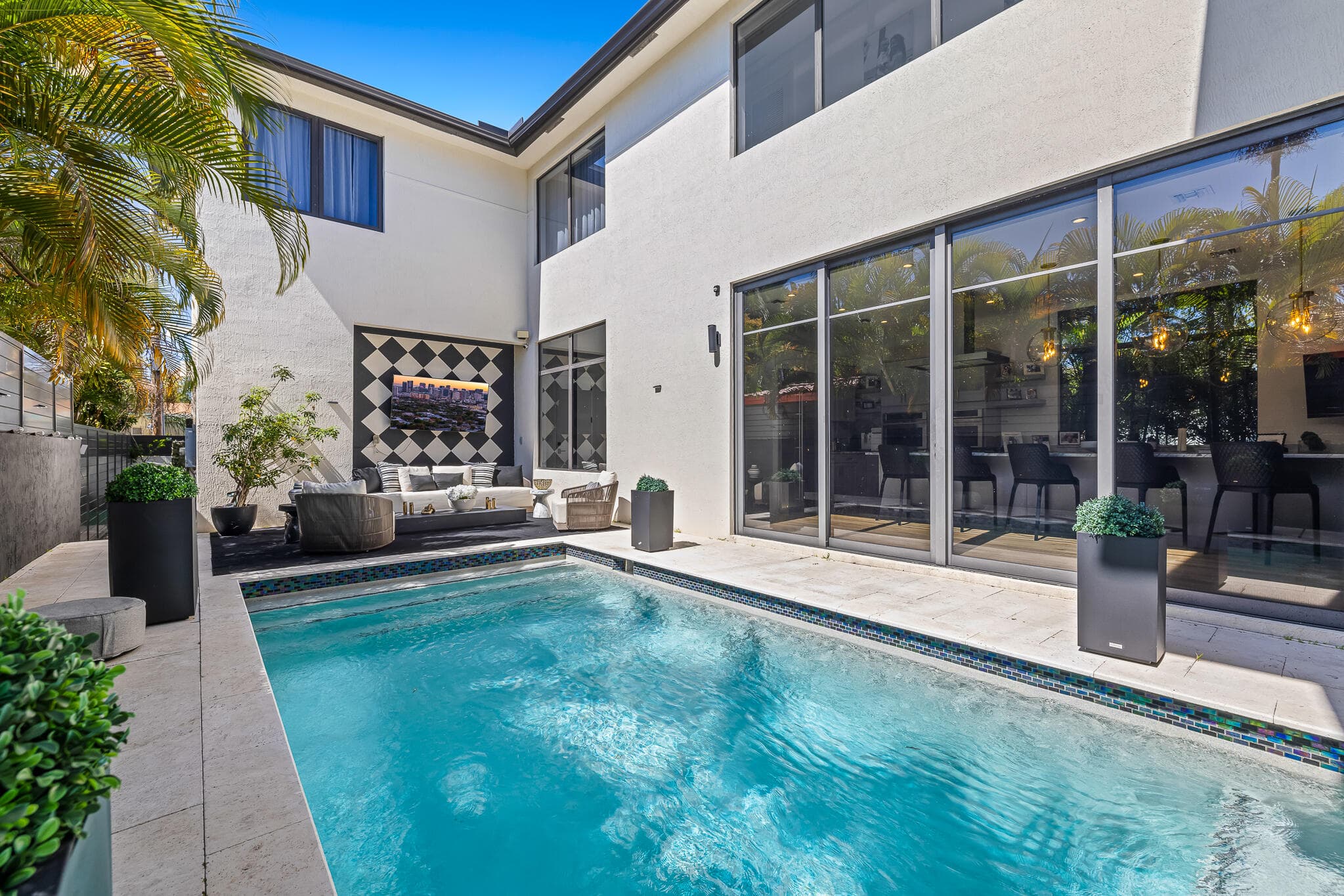 549 NE 10th Avenue, Fort Lauderdale, FL 33301 — photo 52 of 71