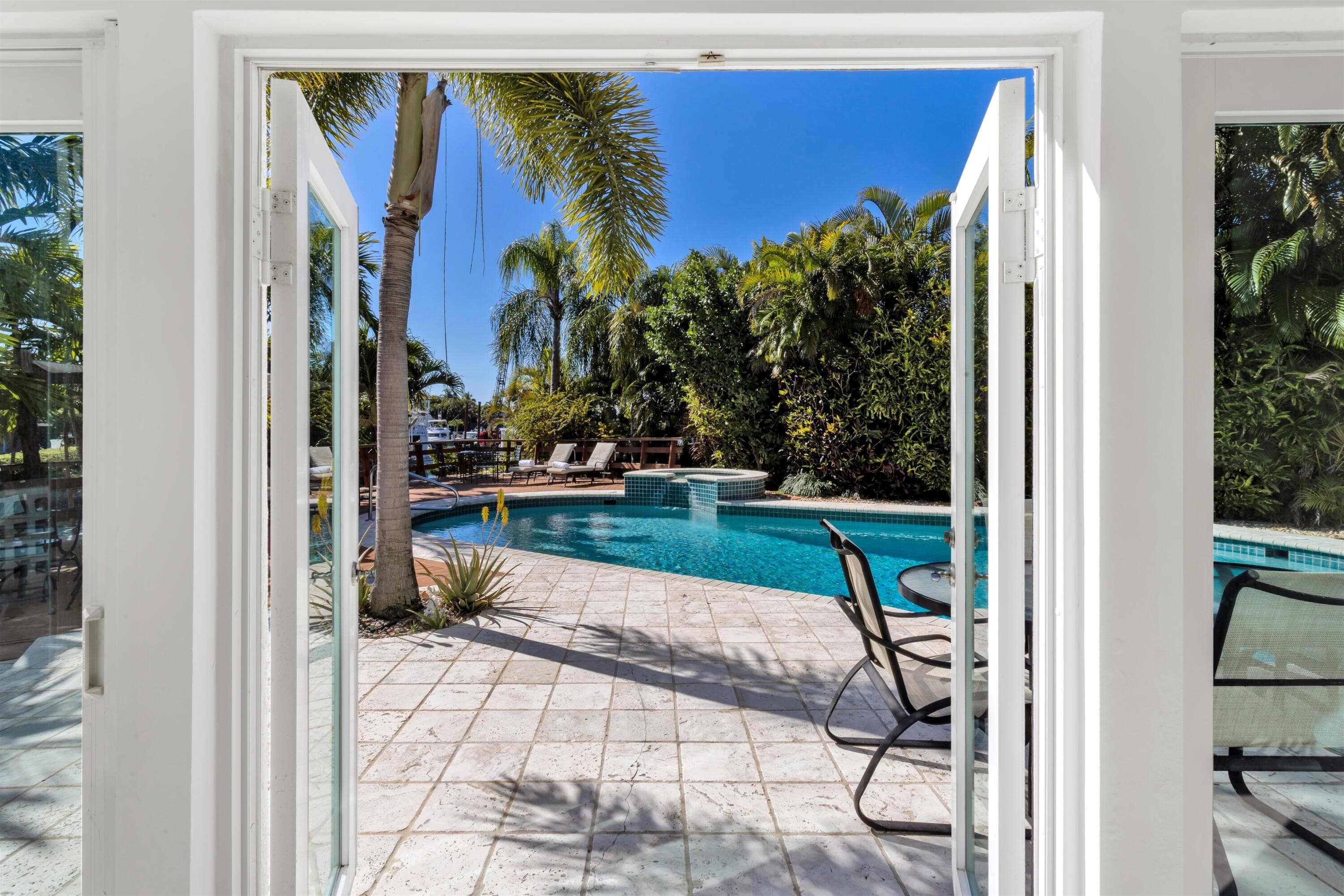 794 Staghorn Court, Boca Raton, FL 33432 — photo 15 of 36