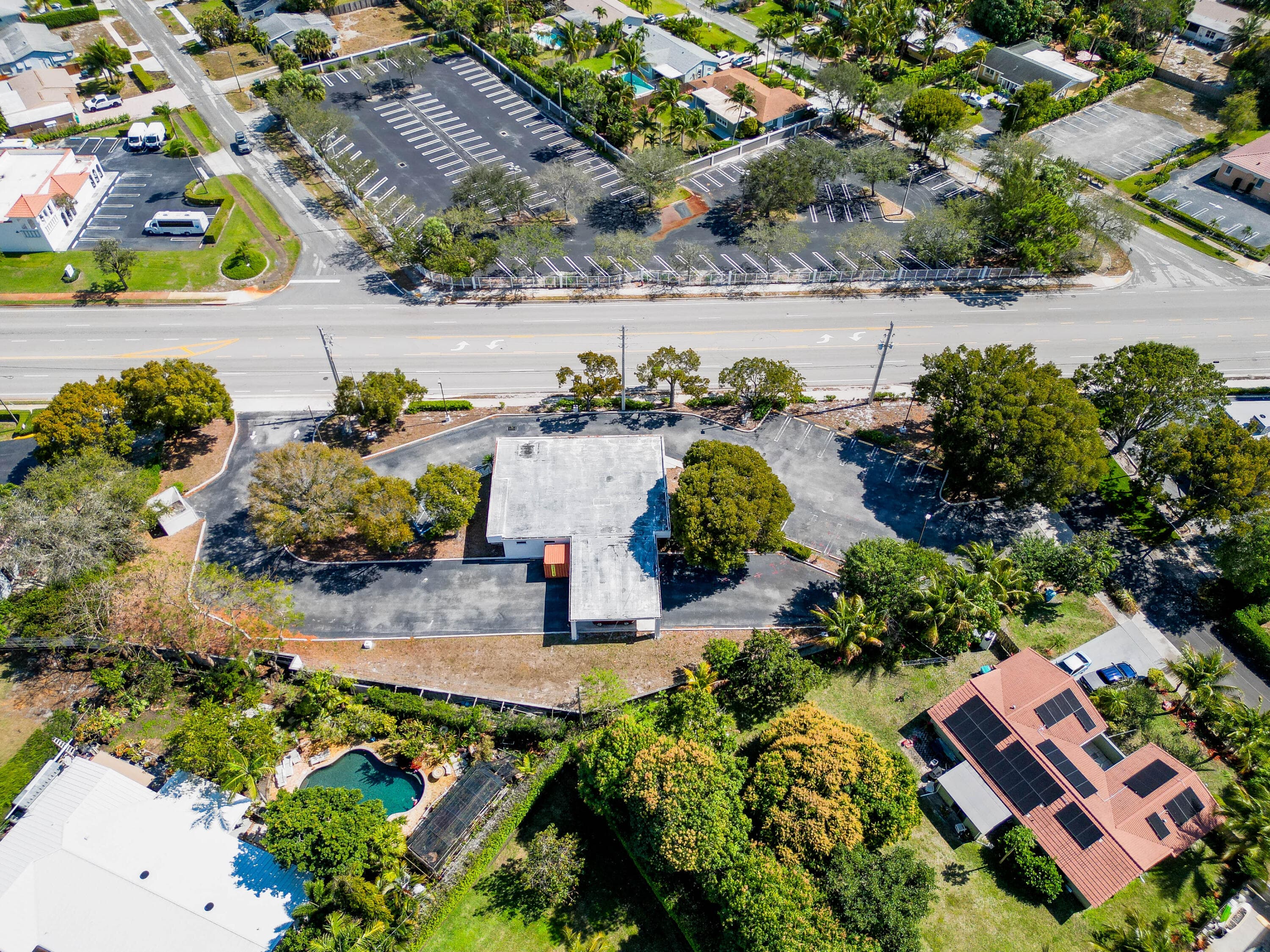 2419 S Seacrest Boulevard, Boynton Beach, FL 33435 — photo 6 of 30