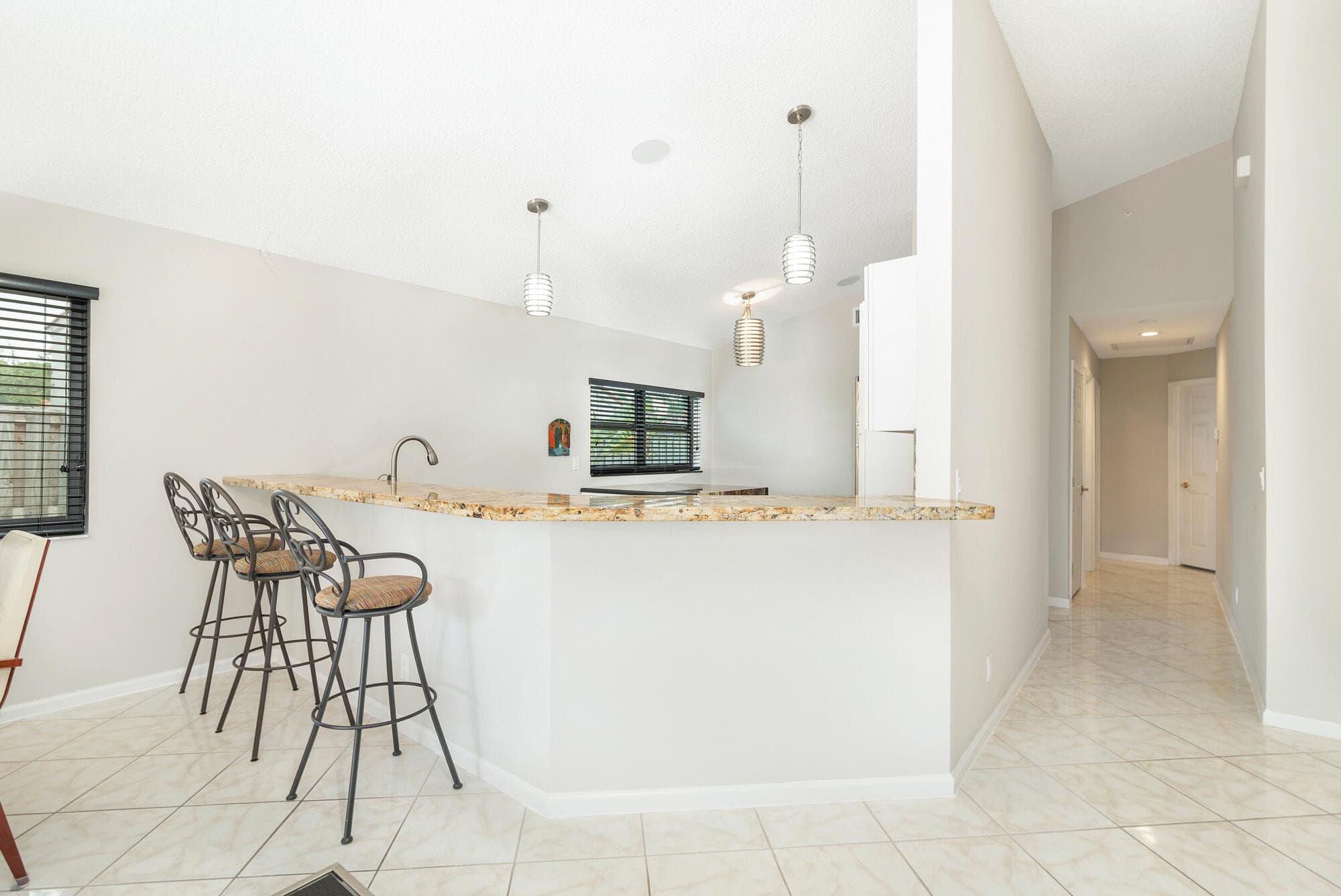 2690 Mikasa Drive, Palm Beach Gardens, FL 33410 — photo 8 of 30