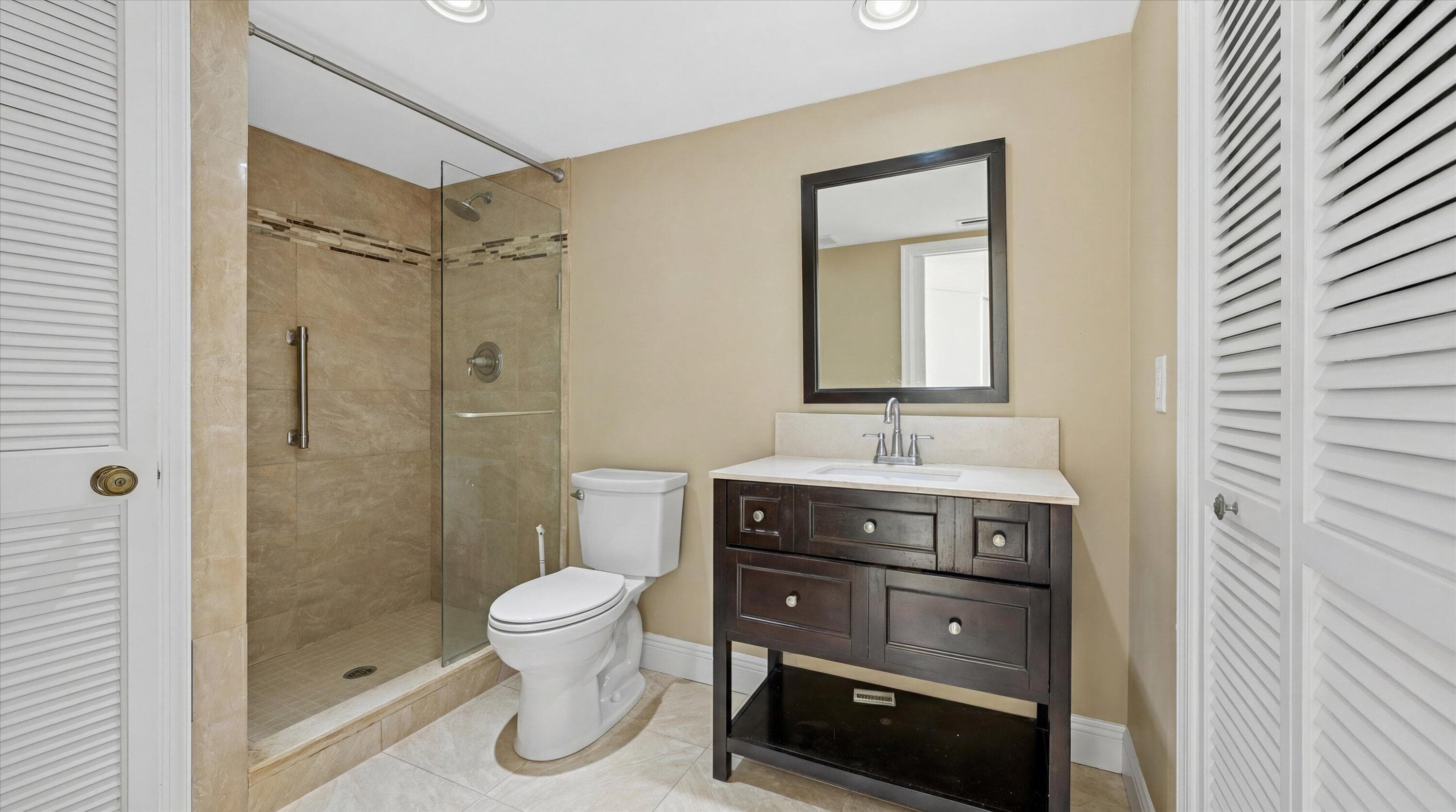 4000 S Ocean Boulevard 103, South Palm Beach, FL 33480 — photo 20 of 35
