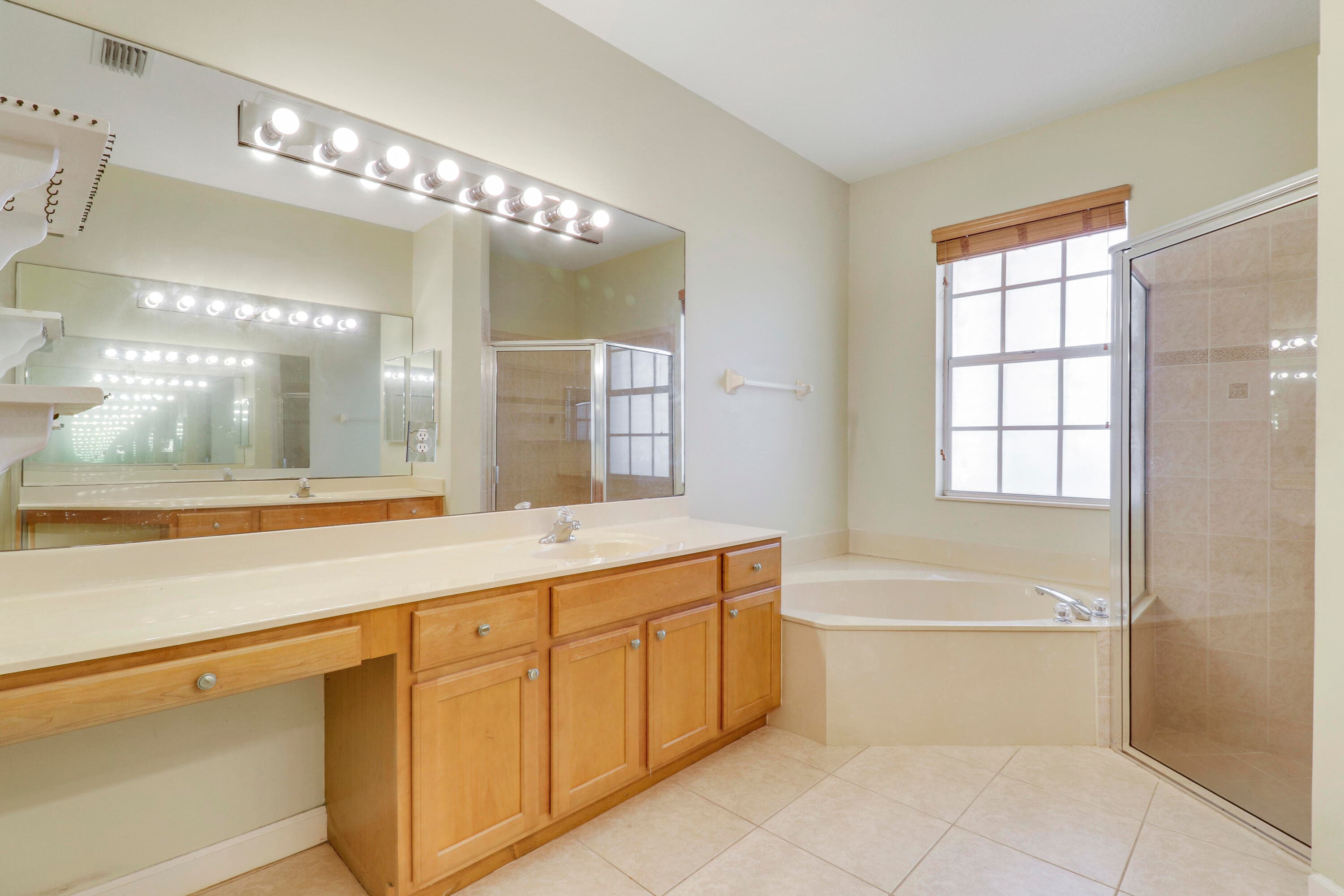 3804 Victoria Road, West Palm Beach, FL 33411 — photo 27 of 47