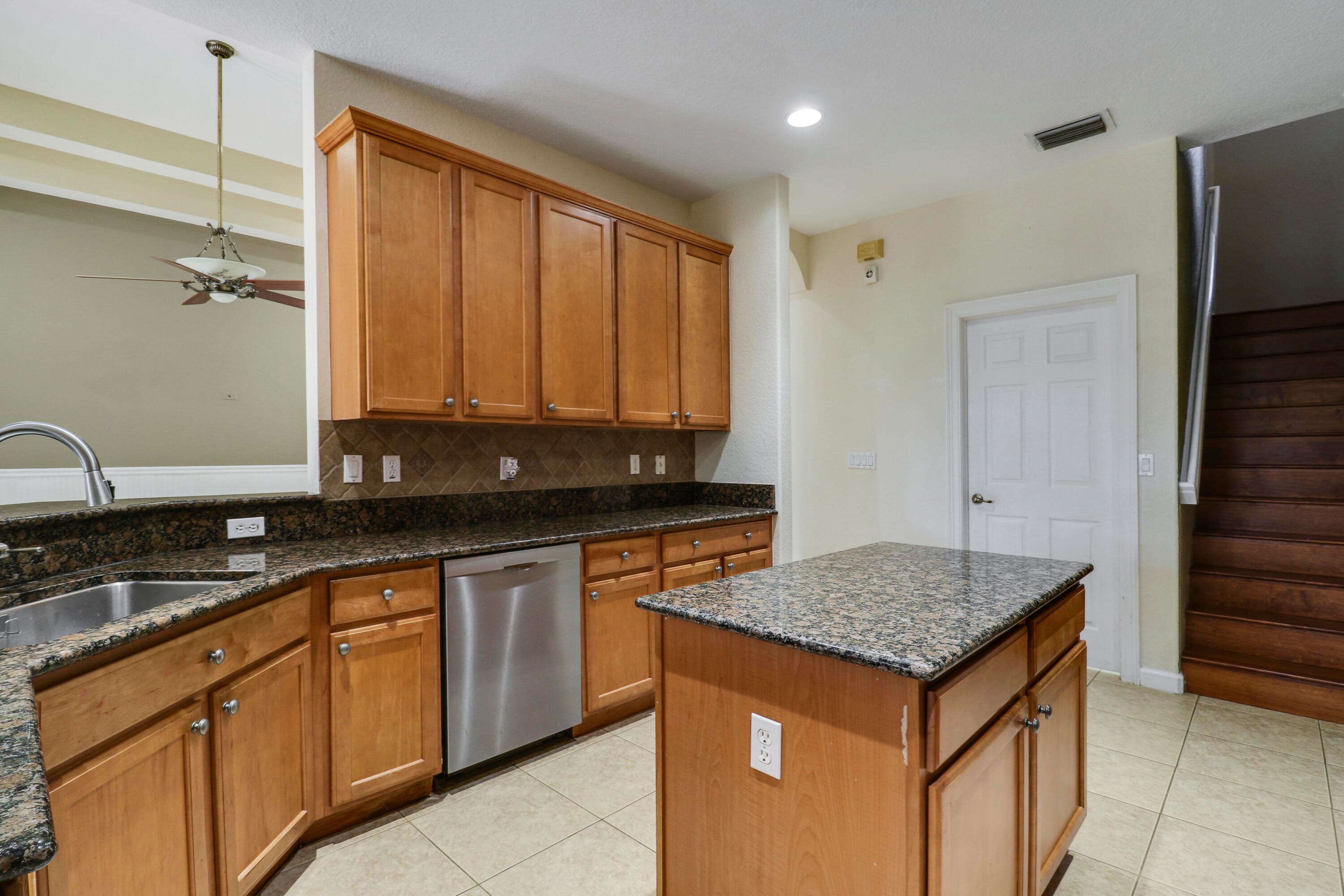 3804 Victoria Road, West Palm Beach, FL 33411 — photo 16 of 47