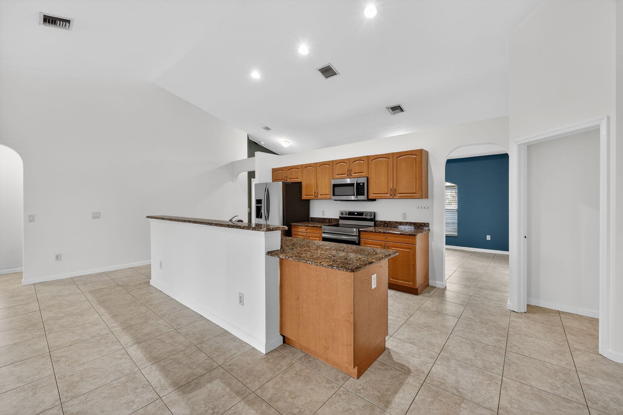1234 SW Aragon Avenue, Port St. Lucie, FL 34953 — photo 16 of 40