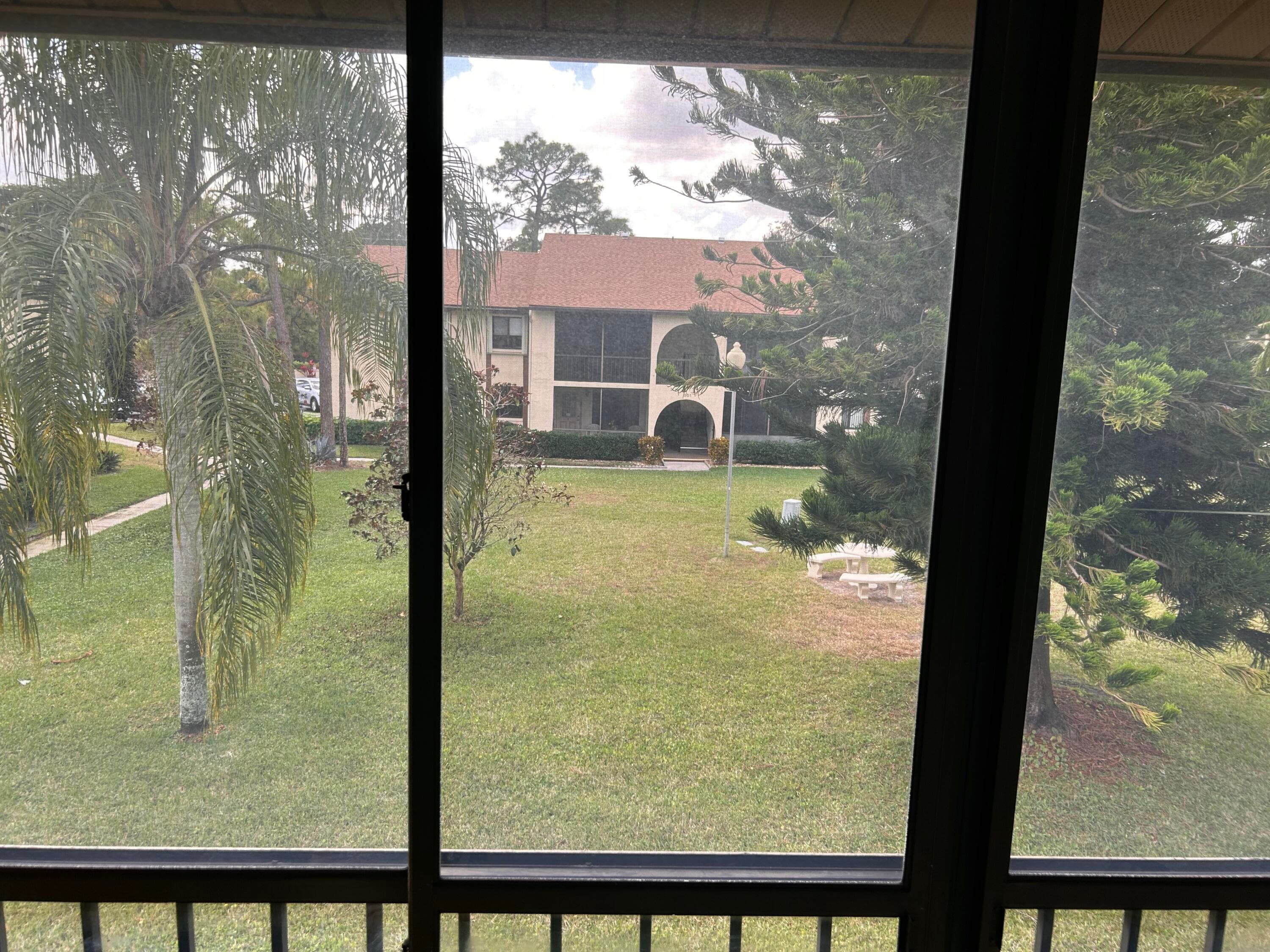 304 Knotty Pine Circle B-2, Greenacres, FL 33463 — photo 18 of 26