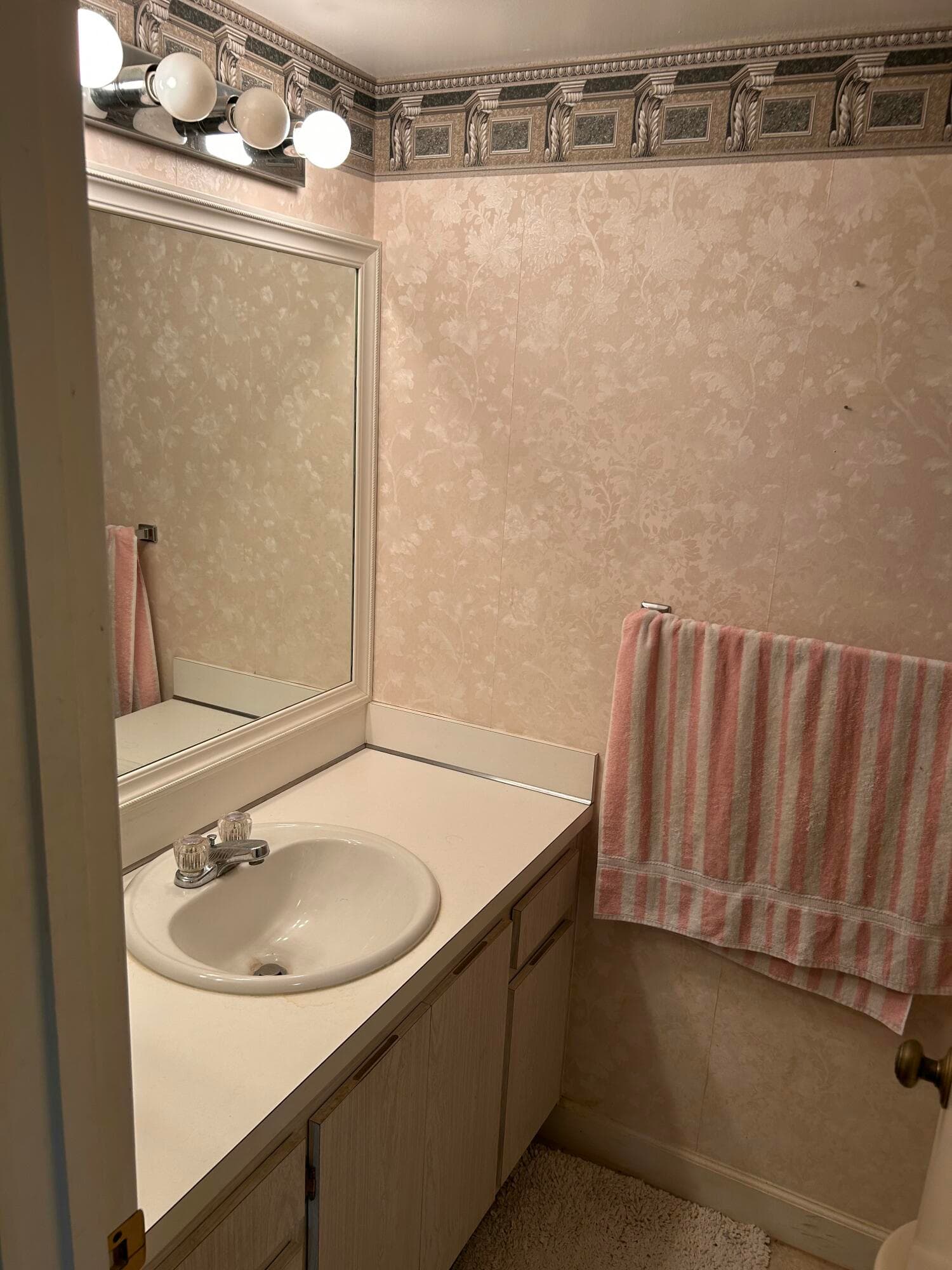 304 Knotty Pine Circle B-2, Greenacres, FL 33463 — photo 11 of 26
