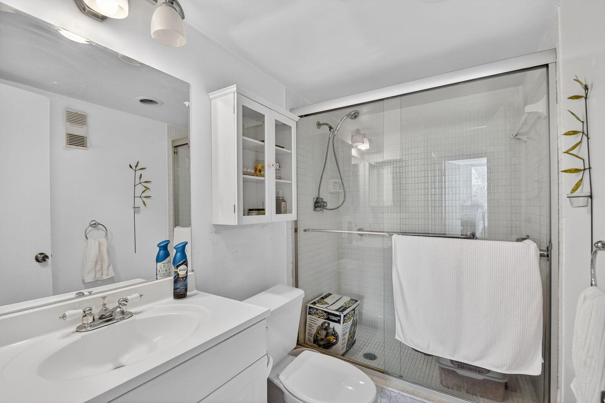 470 Executive Center Drive 4j, West Palm Beach, FL 33401 — photo 36 of 61
