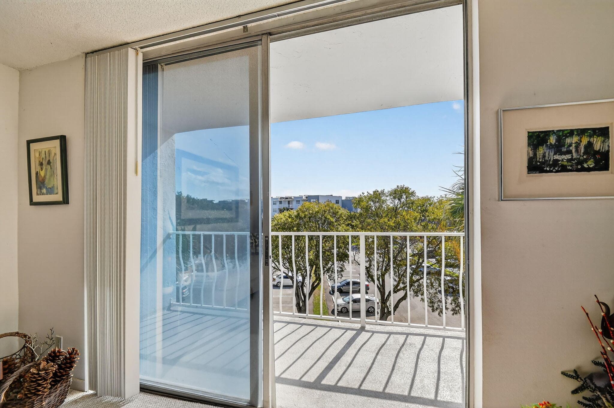 470 Executive Center Drive 4j, West Palm Beach, FL 33401 — photo 15 of 61