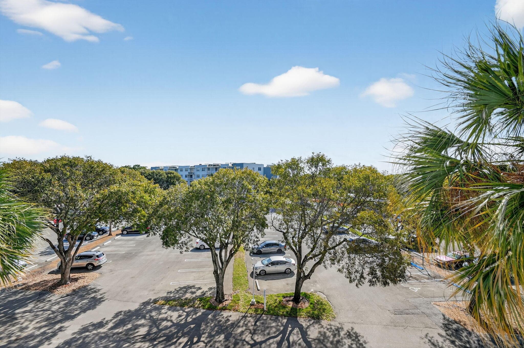 470 Executive Center Drive 4j, West Palm Beach, FL 33401 — photo 21 of 61