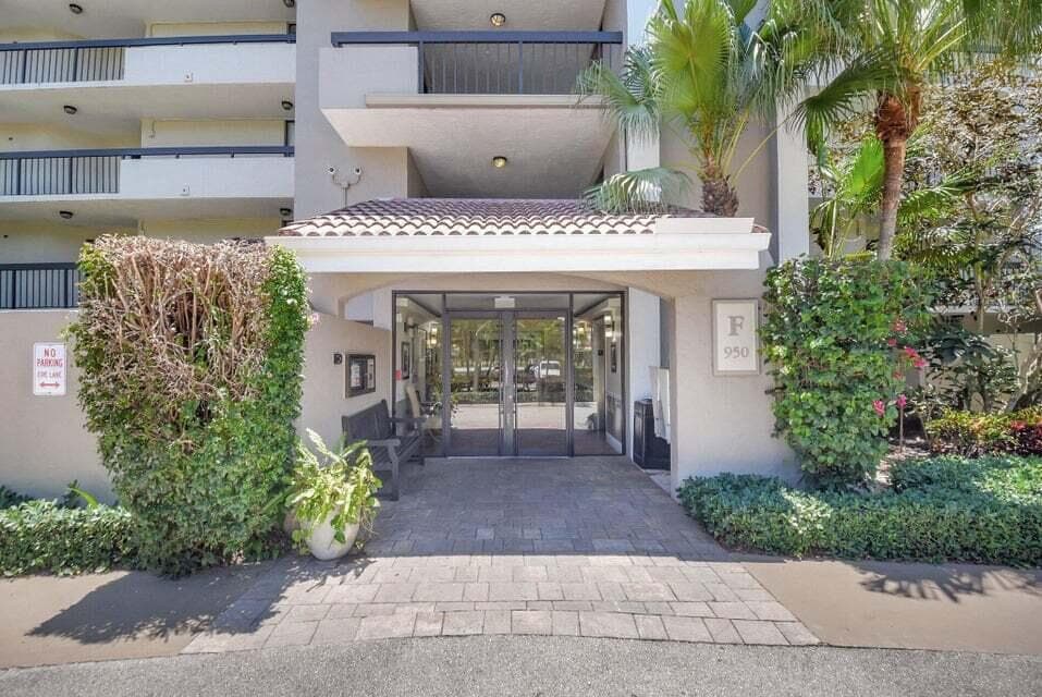950 Lavers Circle F309, Delray Beach, FL 33444 — photo 38 of 39