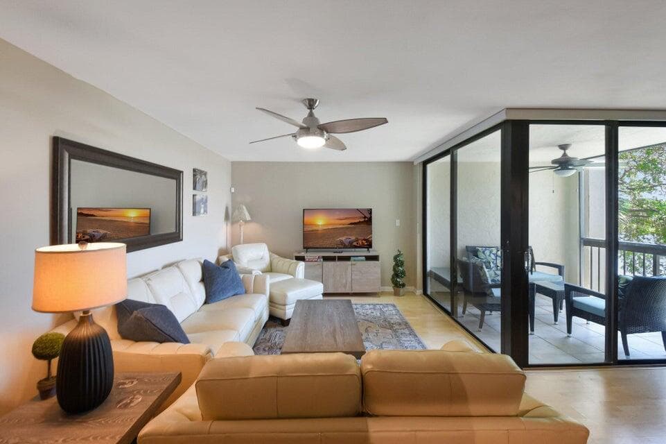 950 Lavers Circle F309, Delray Beach, FL 33444 — photo 5 of 39
