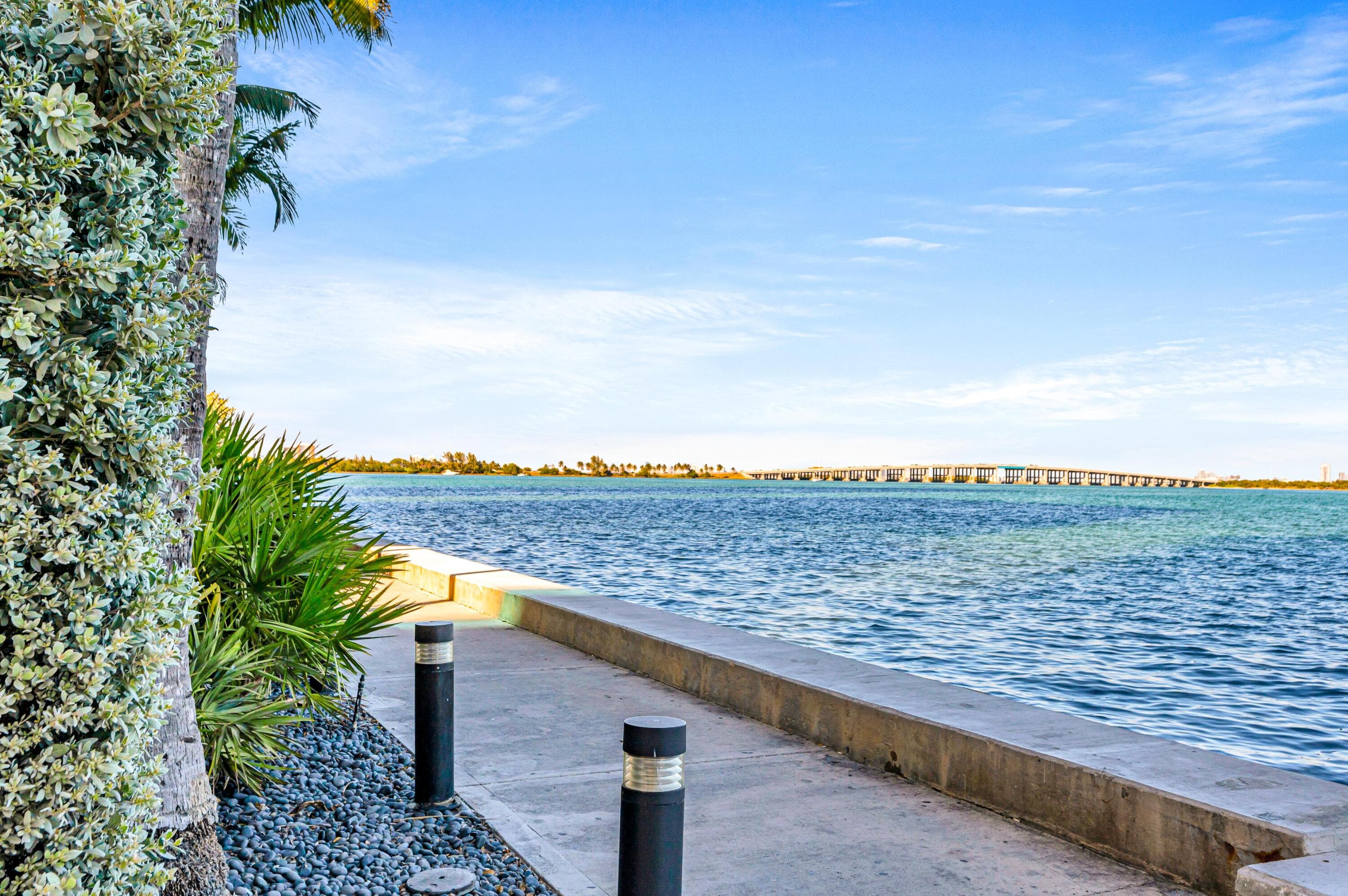 665 NE 25th Street 1001, Miami, FL 33137 — photo 36 of 52