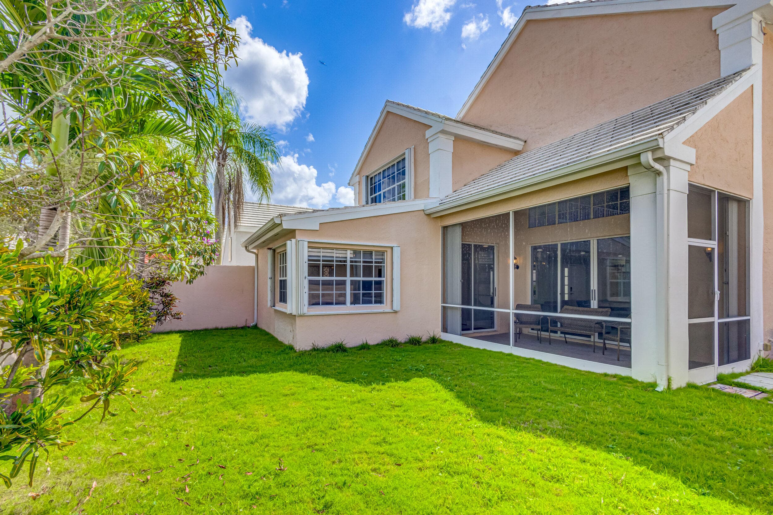 17 Selby Lane, Palm Beach Gardens, FL 33418 — photo 62 of 69