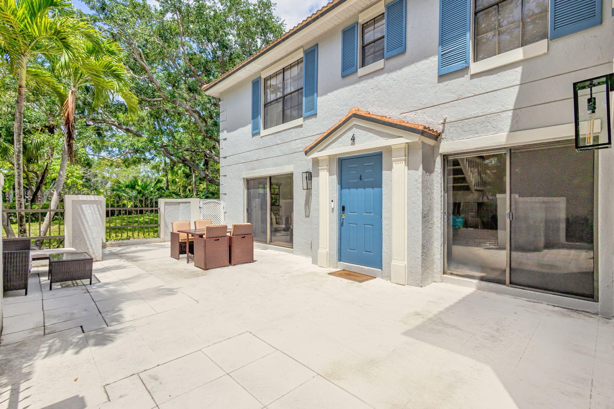 355 Prestwick Circle 4, Palm Beach Gardens, FL 33418 — photo 3 of 64