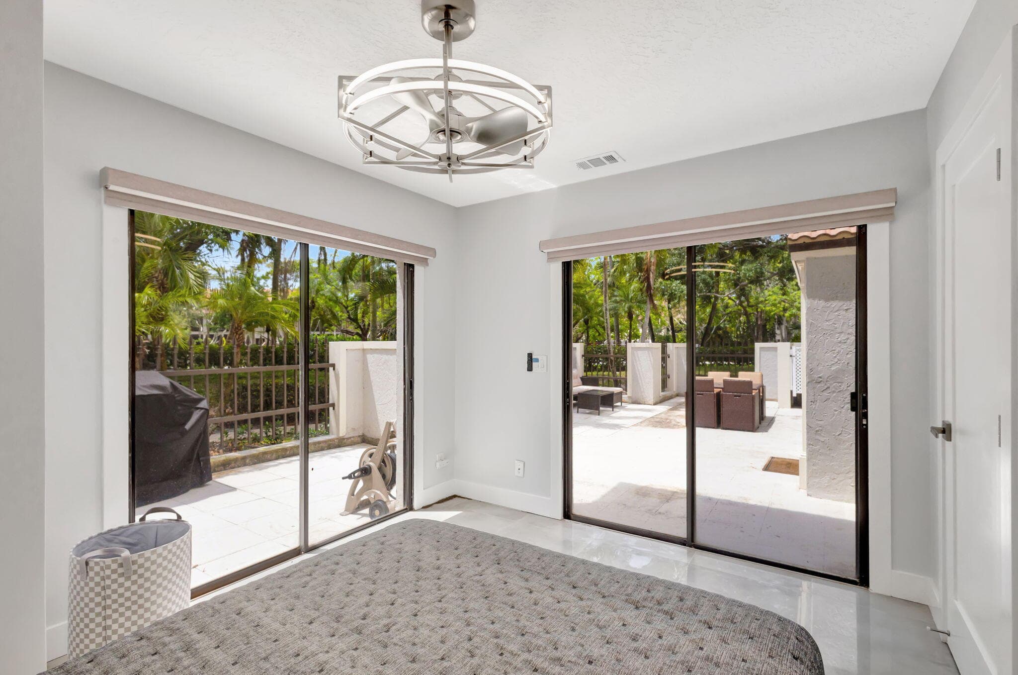 355 Prestwick Circle 4, Palm Beach Gardens, FL 33418 — photo 18 of 64
