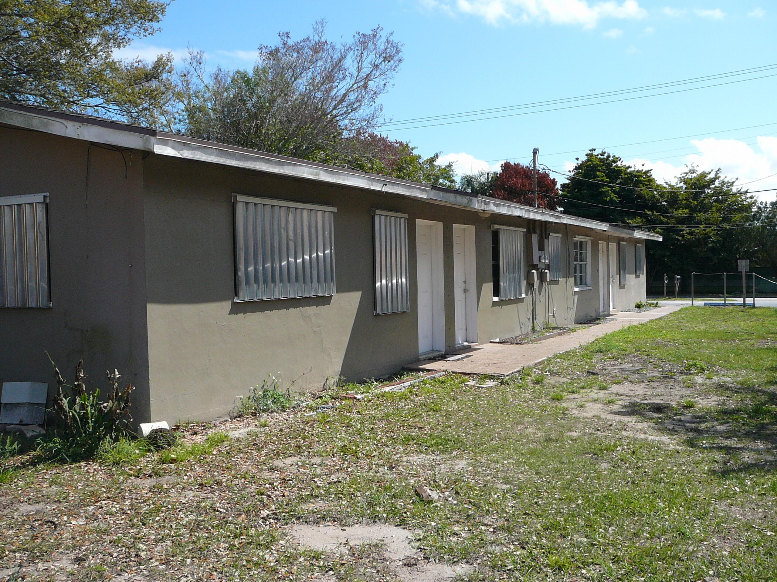 510 Gardenia Avenue, Fort Pierce, FL 34982 — photo 3 of 42