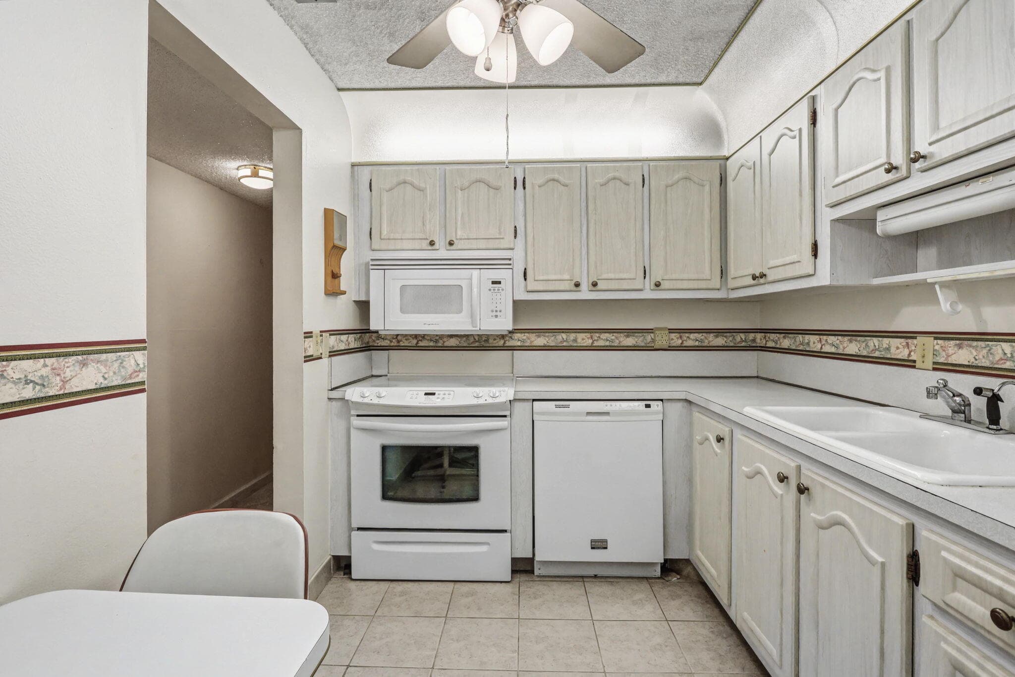 22805 SW 66th Avenue 206, Boca Raton, FL 33428 — photo 15 of 23
