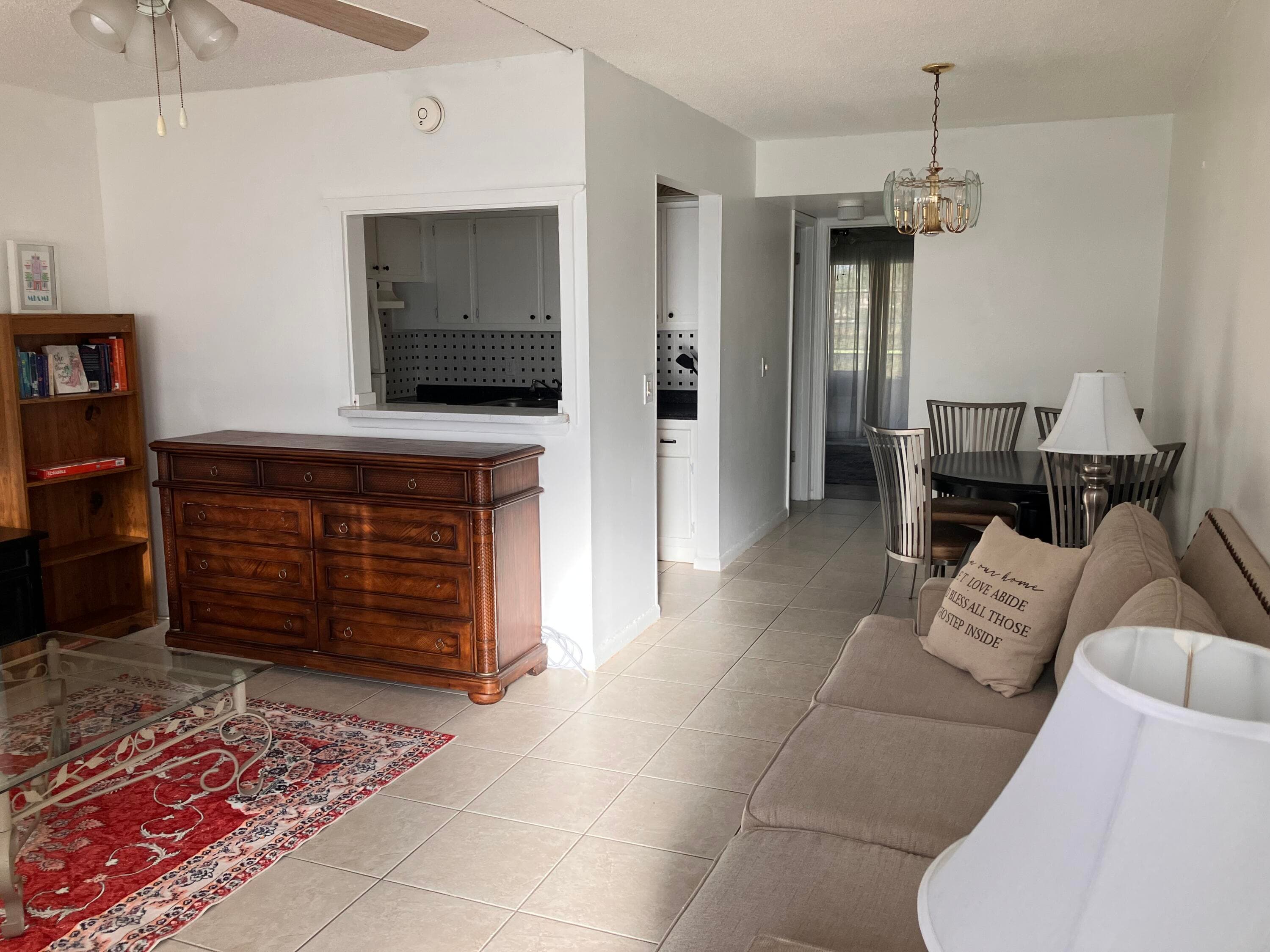 130 Northampton G, West Palm Beach, FL 33417 — photo 4 of 23