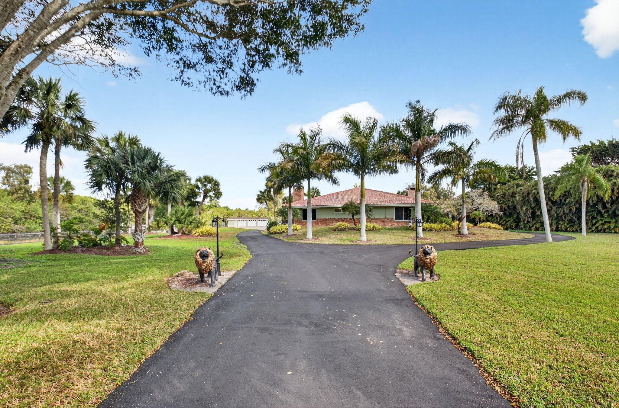 10965 La Reina Road, Delray Beach, FL 33446 — photo 3 of 35